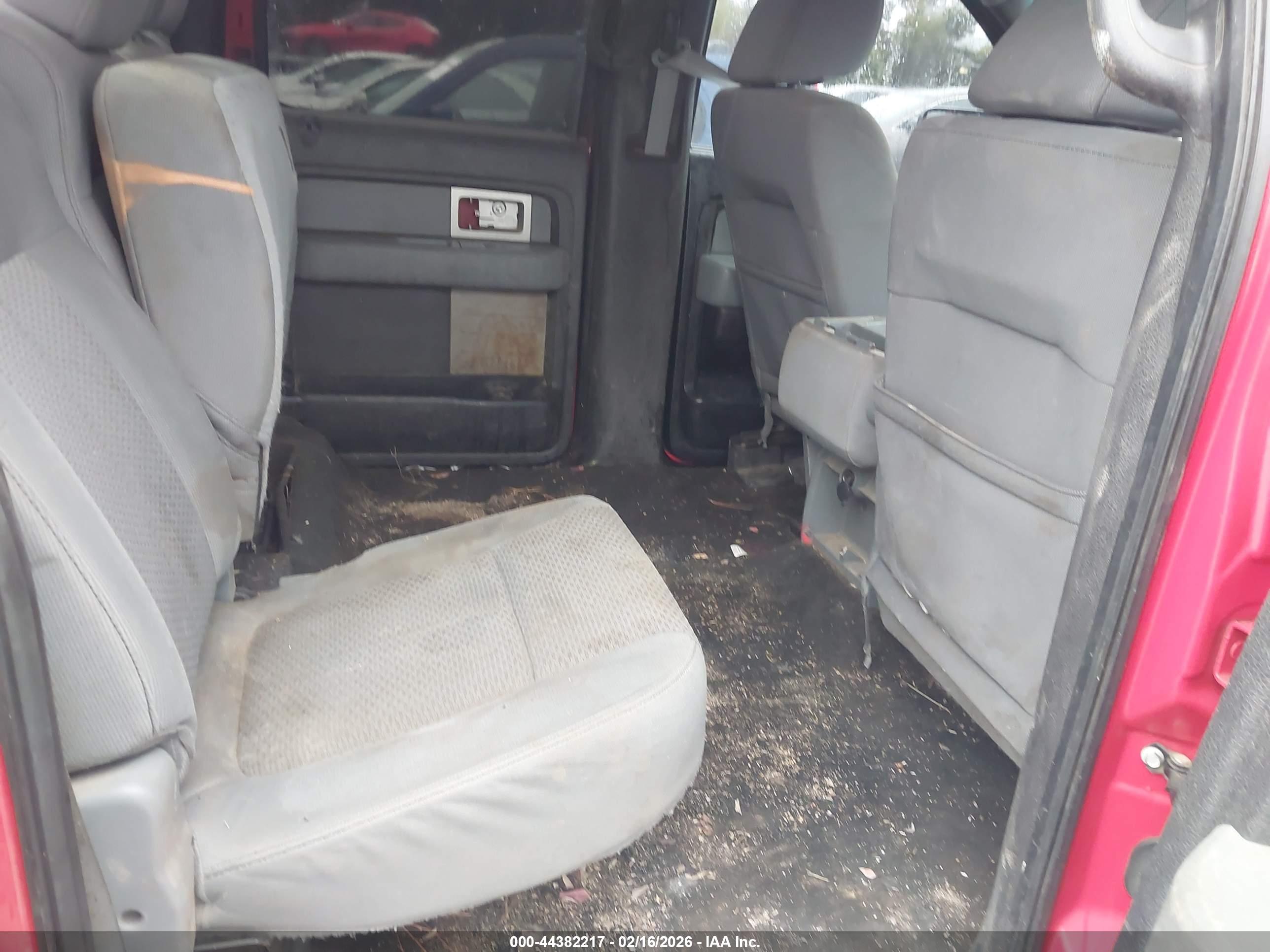 FORD F-150 image 8