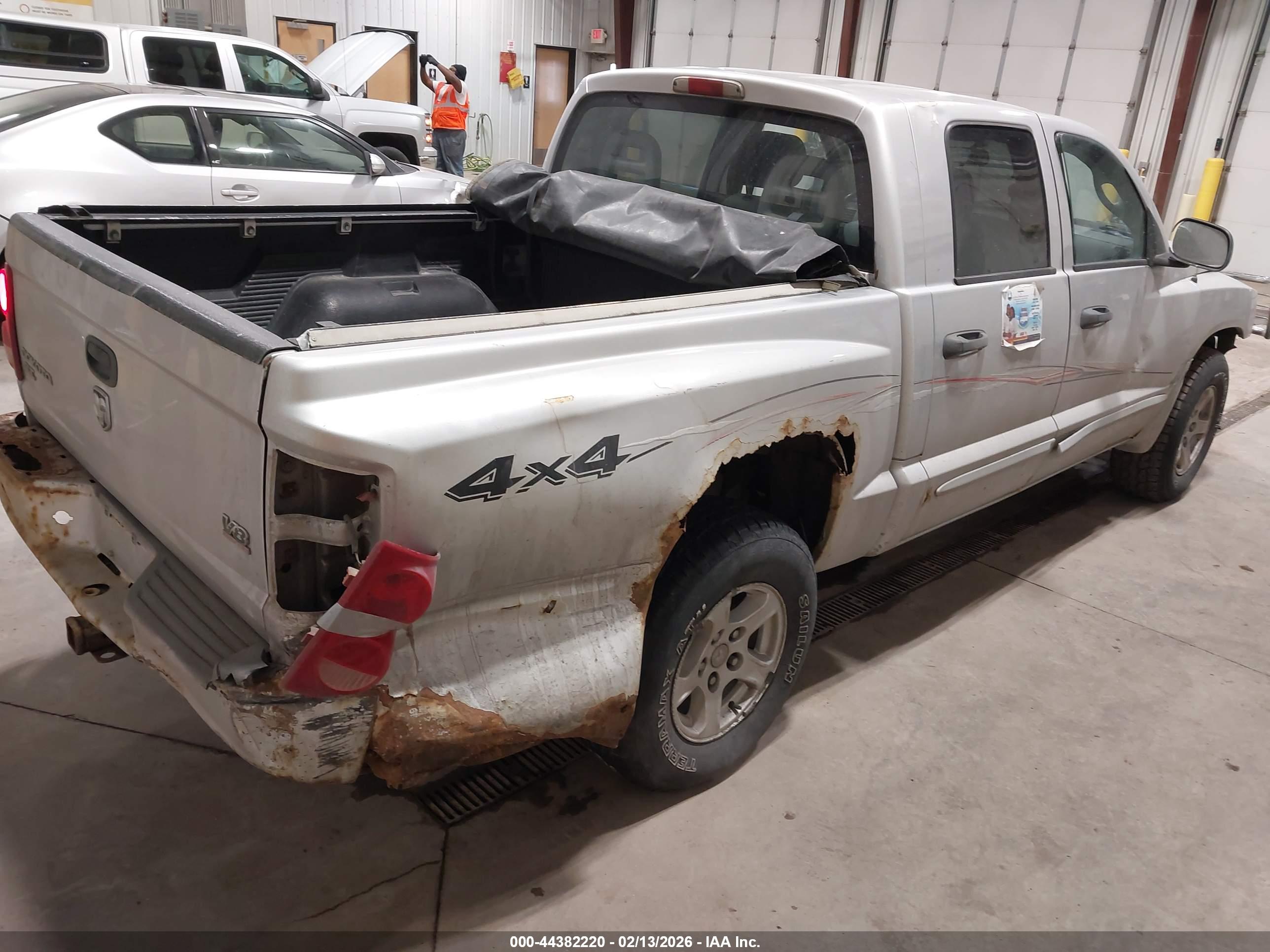 DODGE DAKOTA image 4