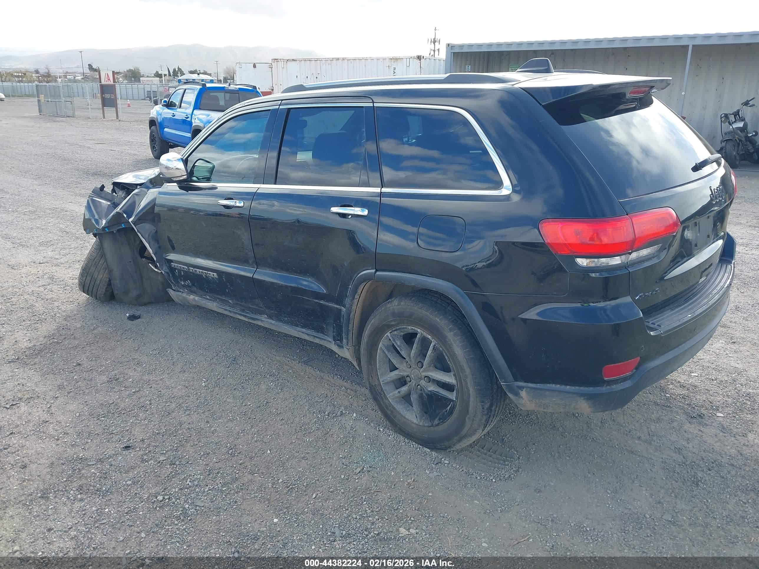 JEEP GRAND image 3