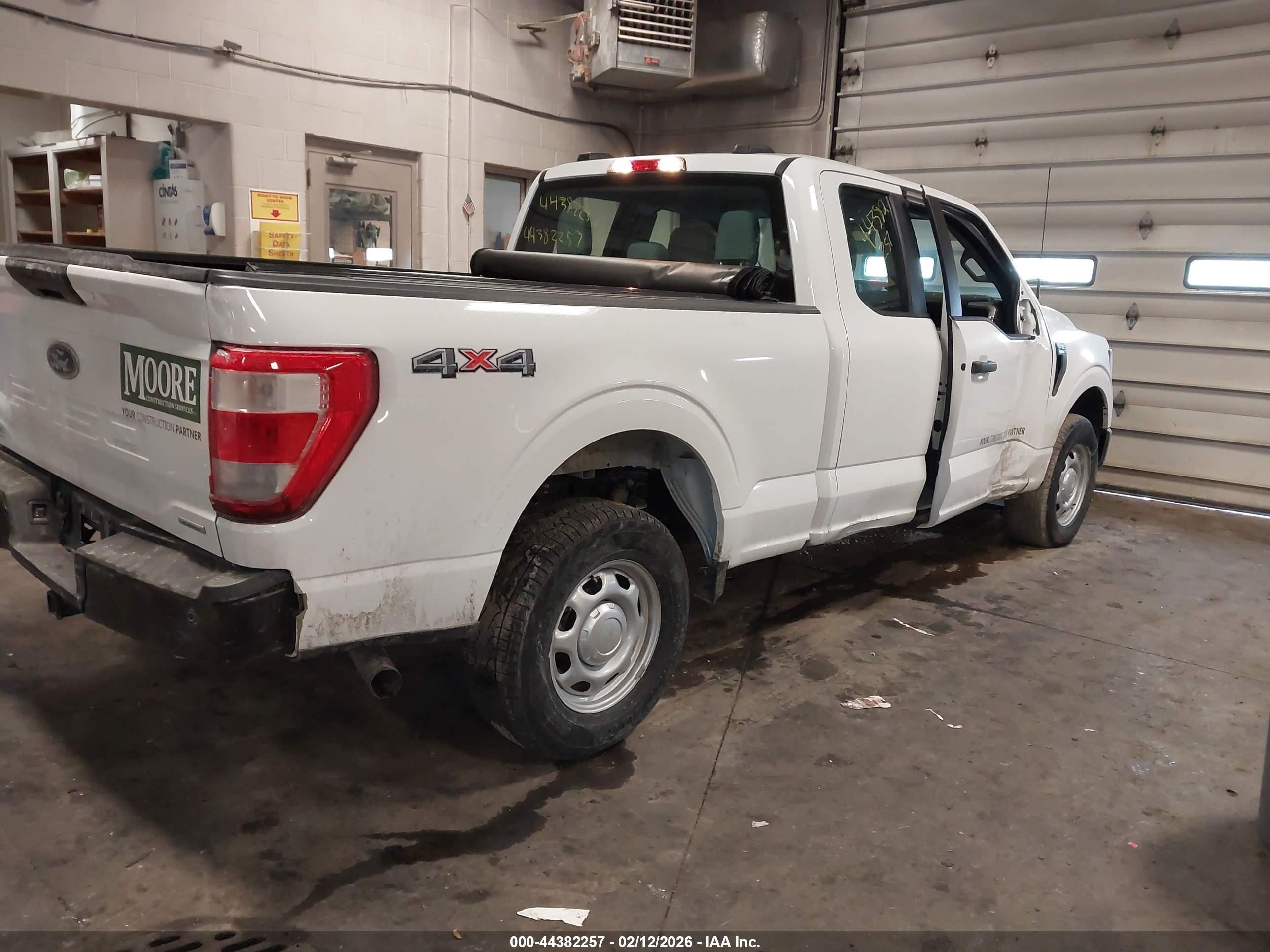 FORD F-150 image 4