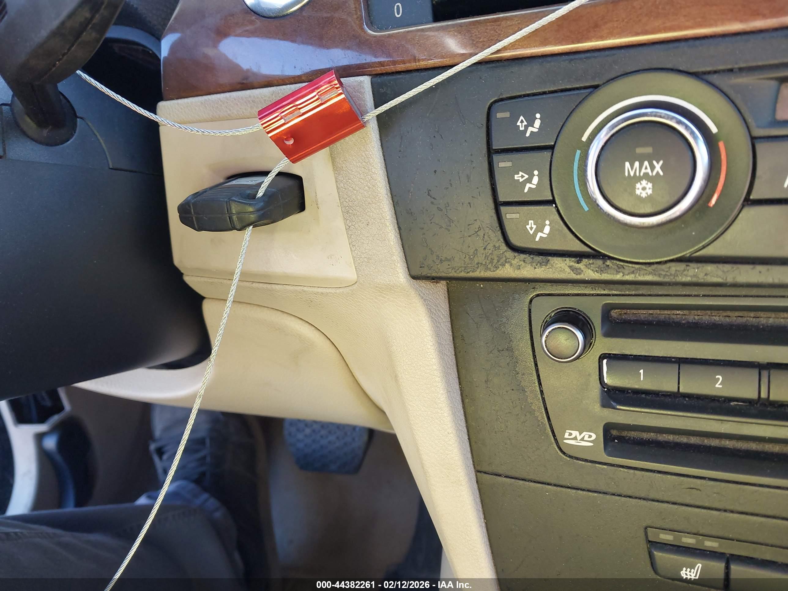 BMW 328I image 11