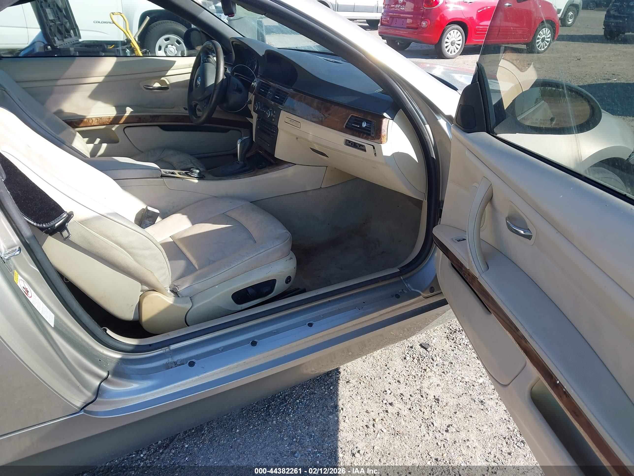 BMW 328I image 5
