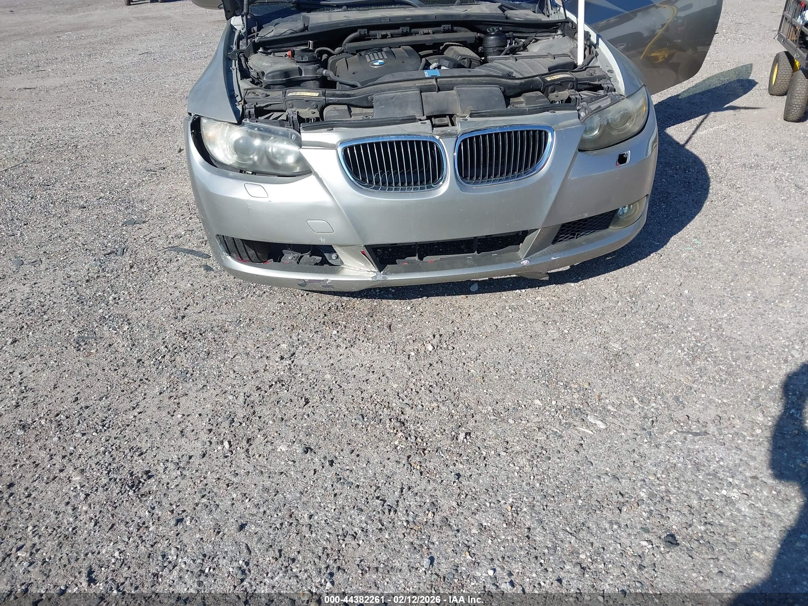 BMW 328I image 6