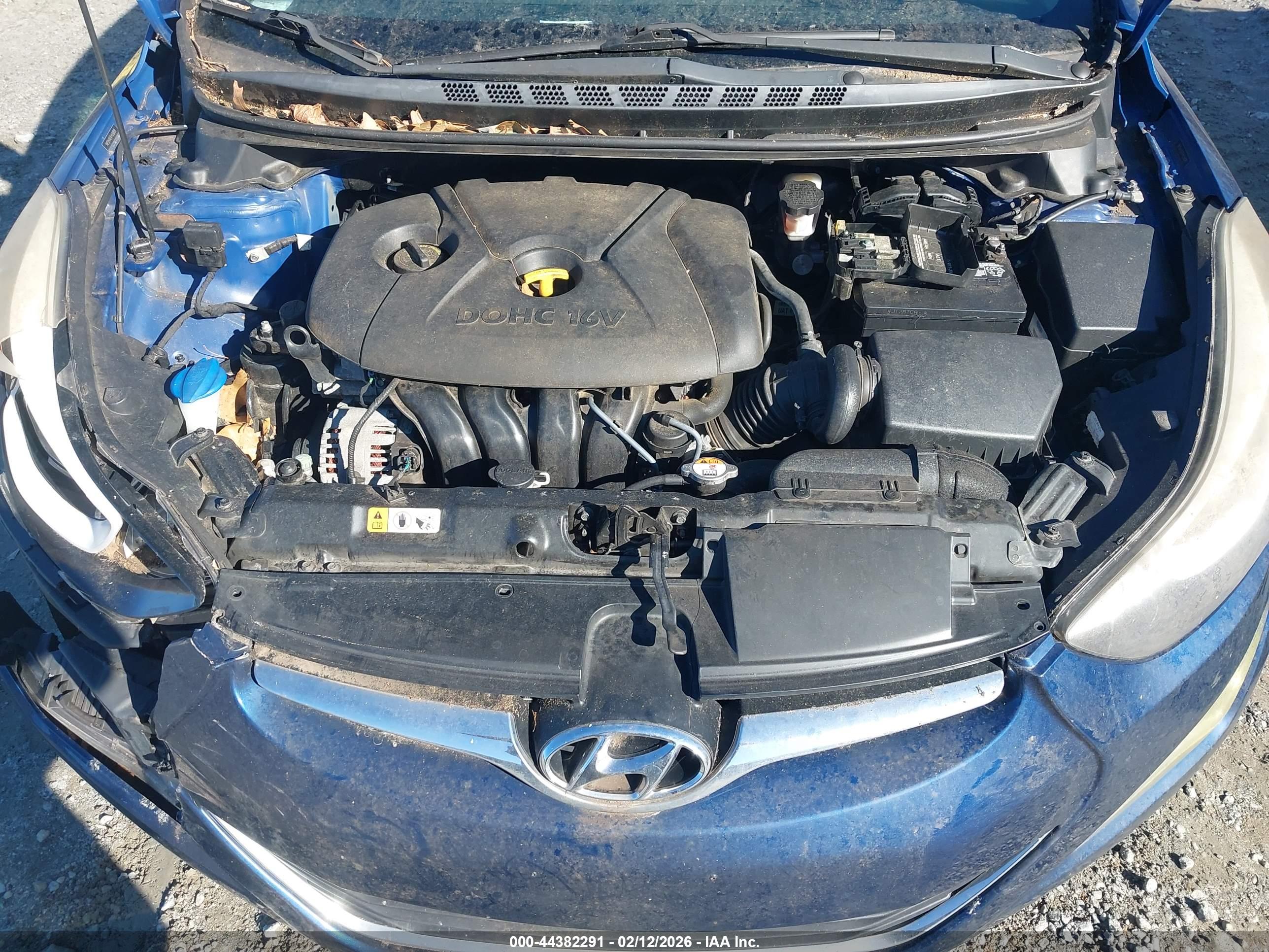 HYUNDAI ELANTRA image 10