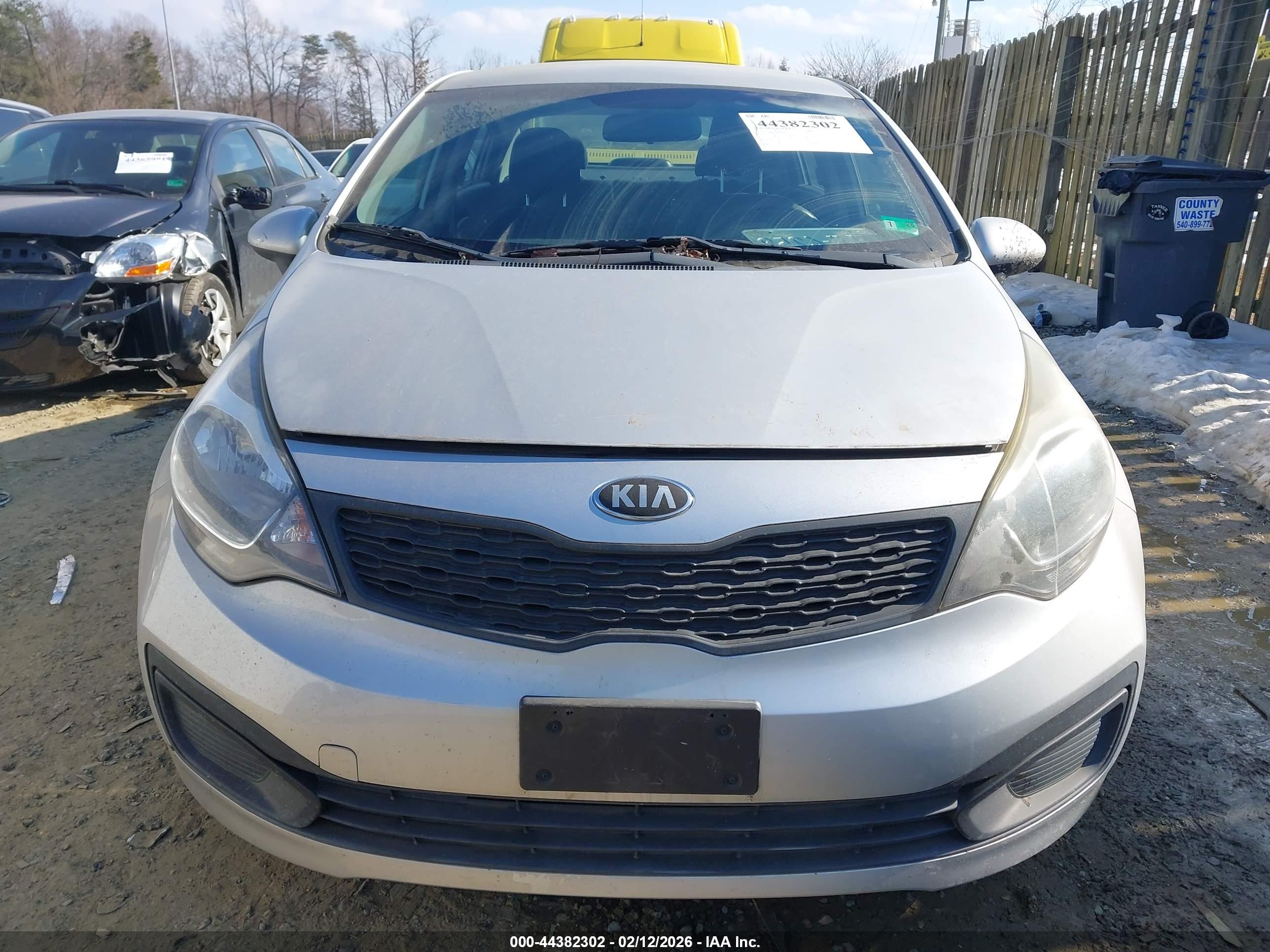 KIA RIO image 6