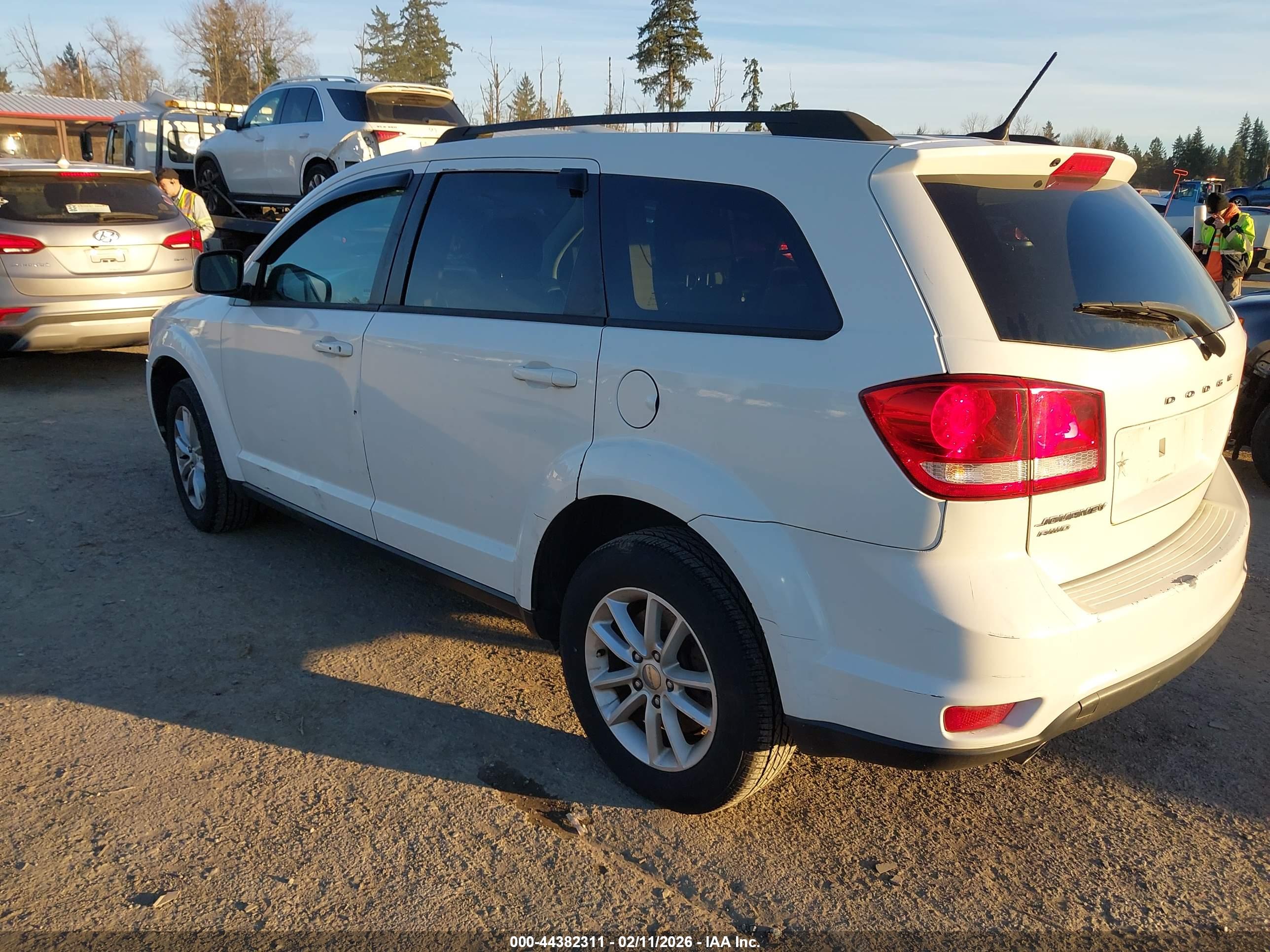 DODGE JOURNEY image 3