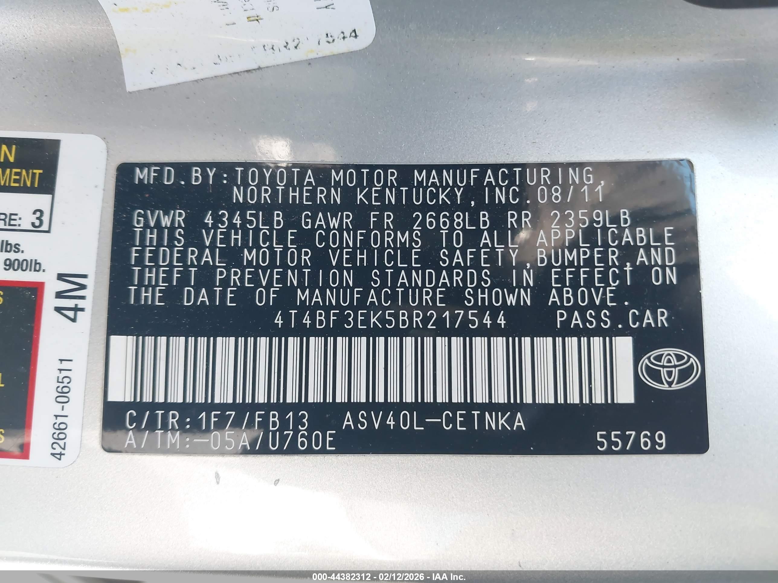 TOYOTA CAMRY image 9