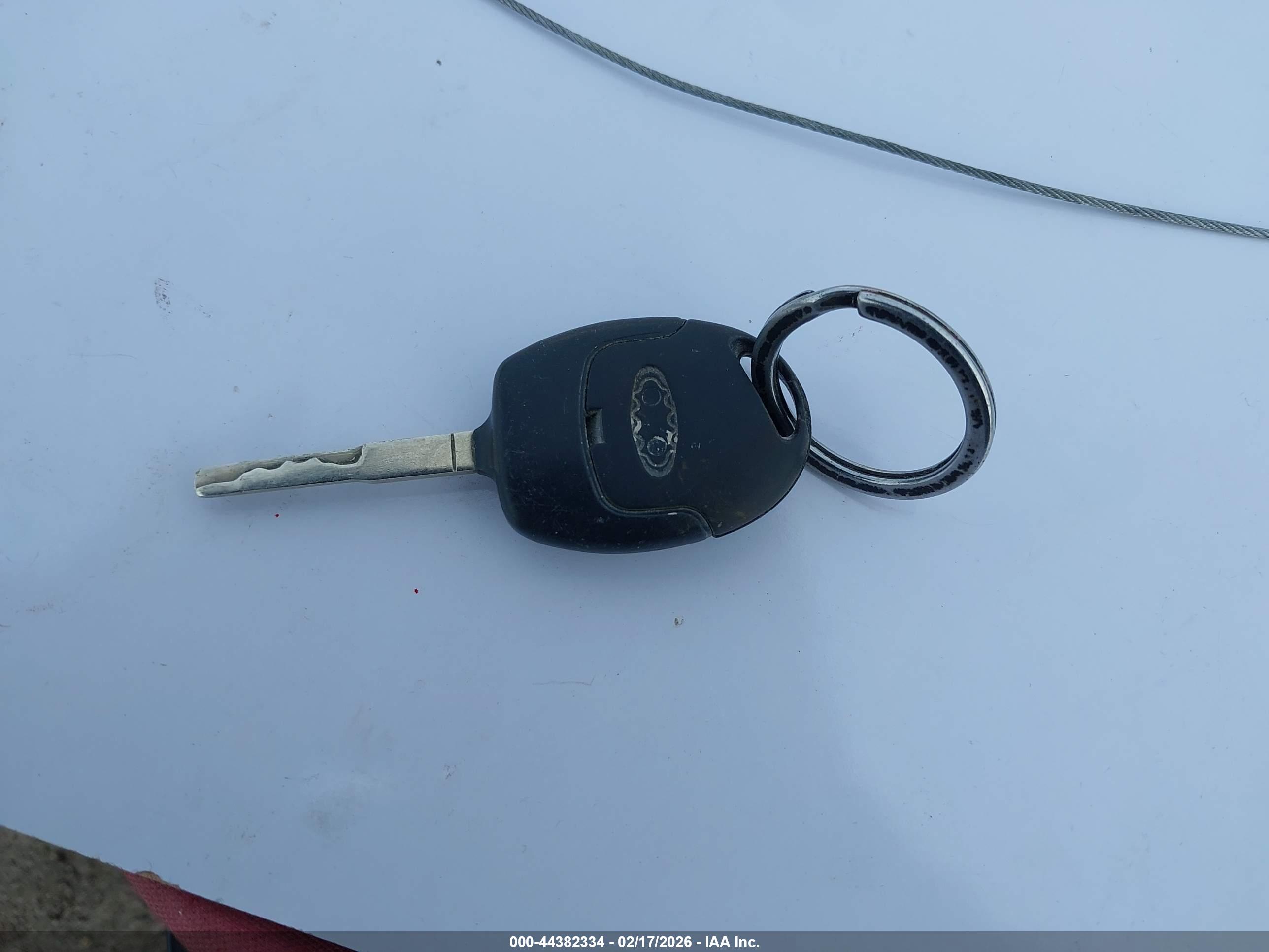 FORD FIESTA image 11