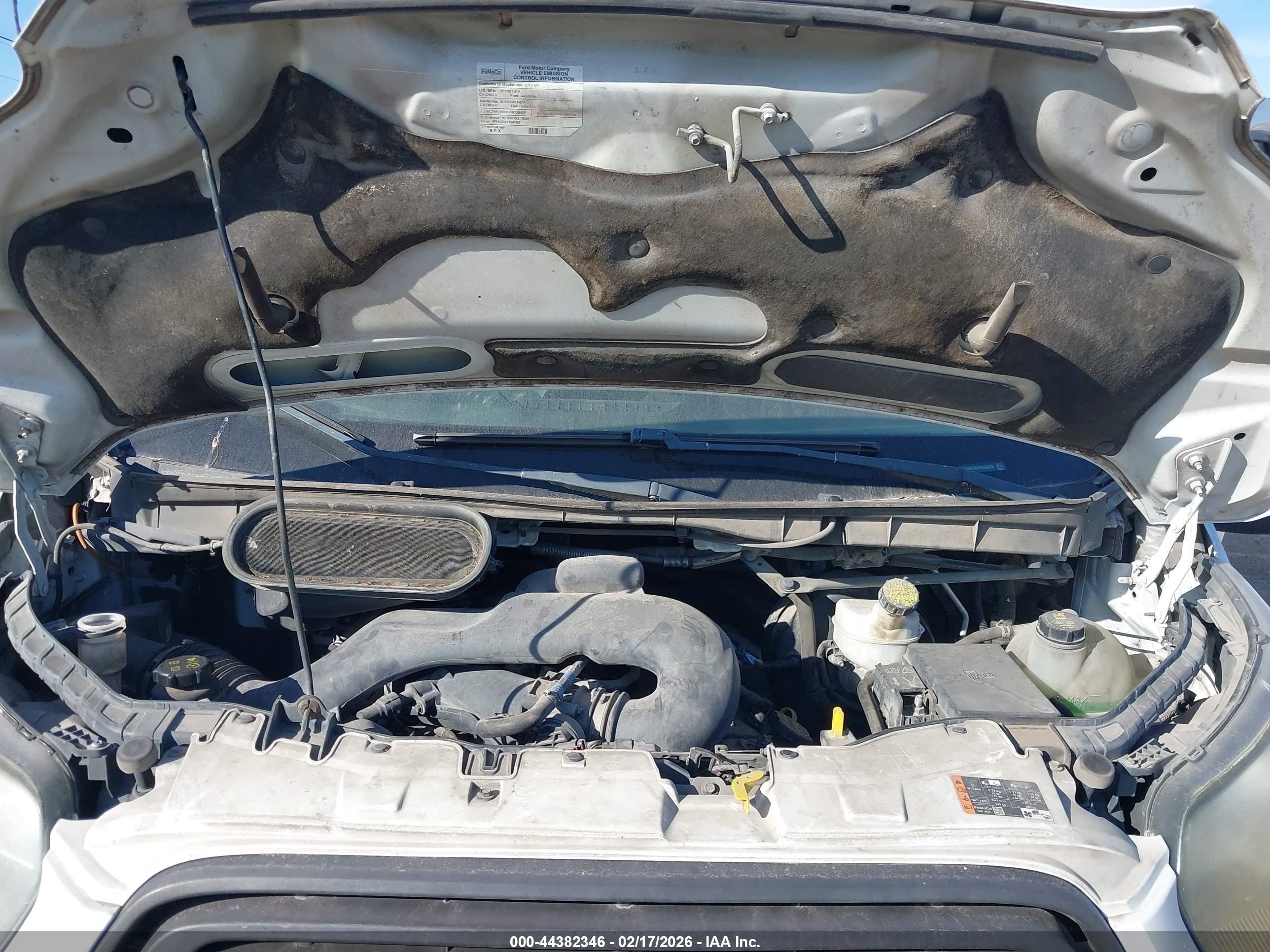 FORD TRANSIT-250 image 10