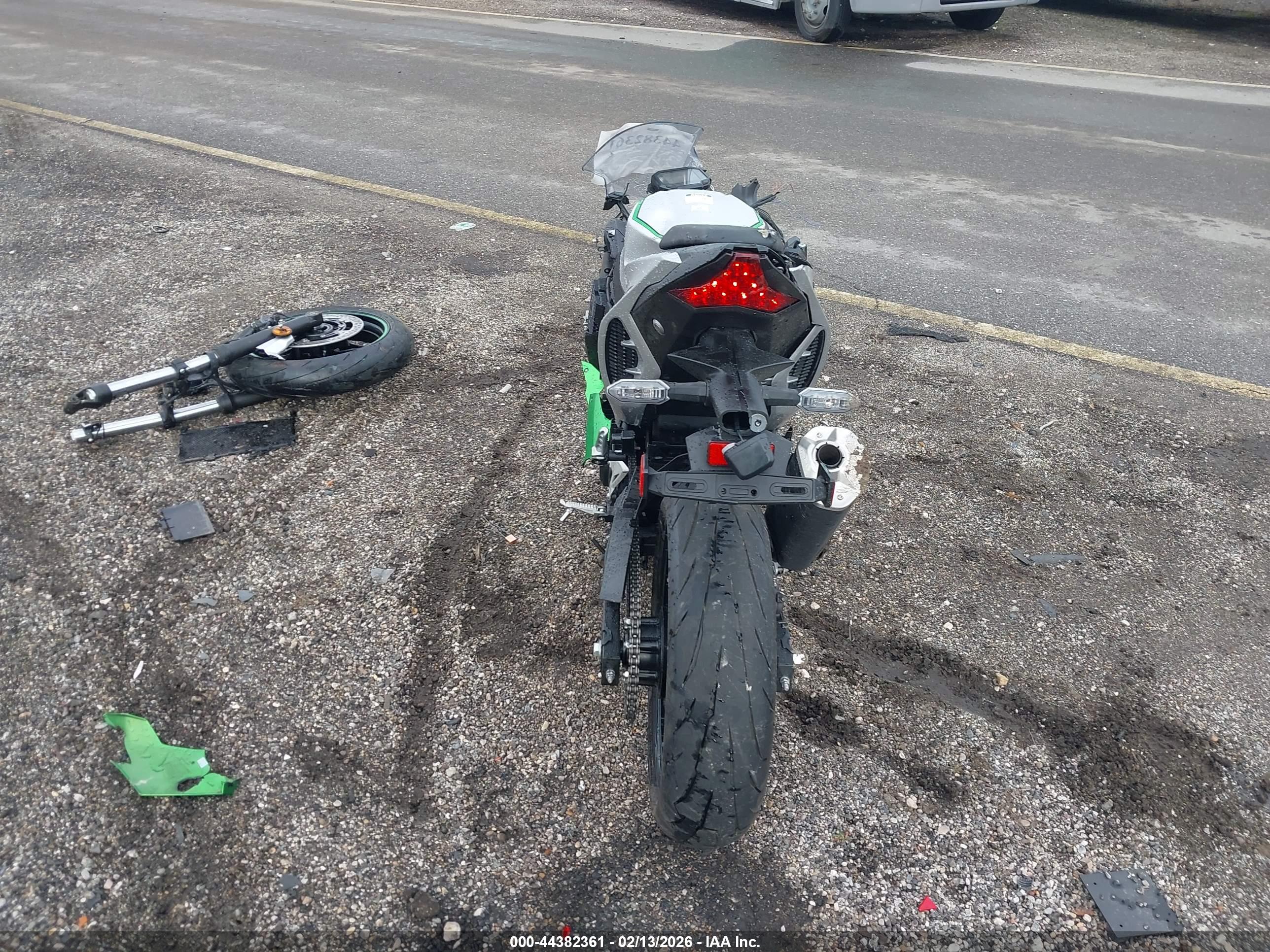 KAWASAKI CX500 image 6