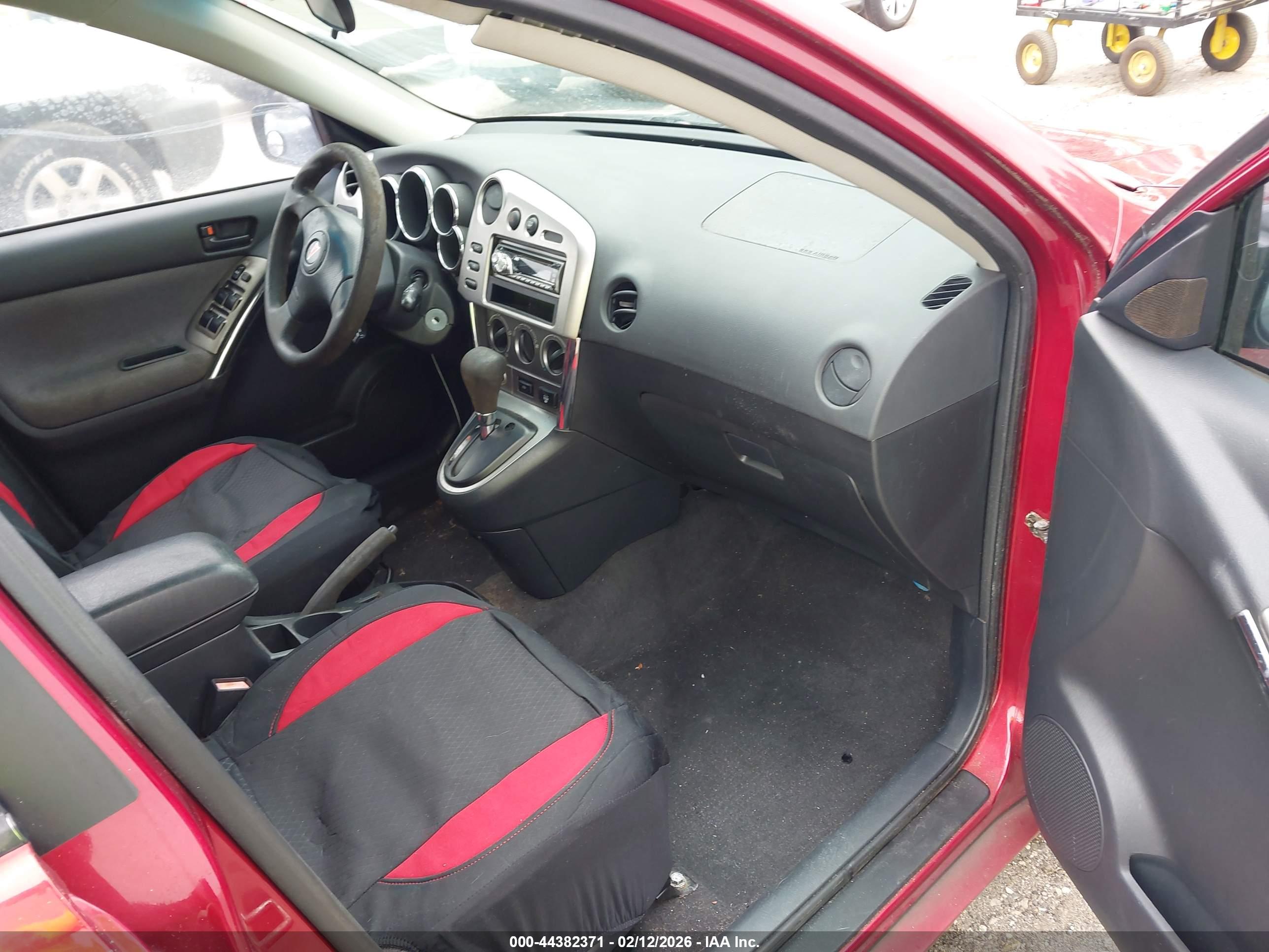 PONTIAC VIBE image 5