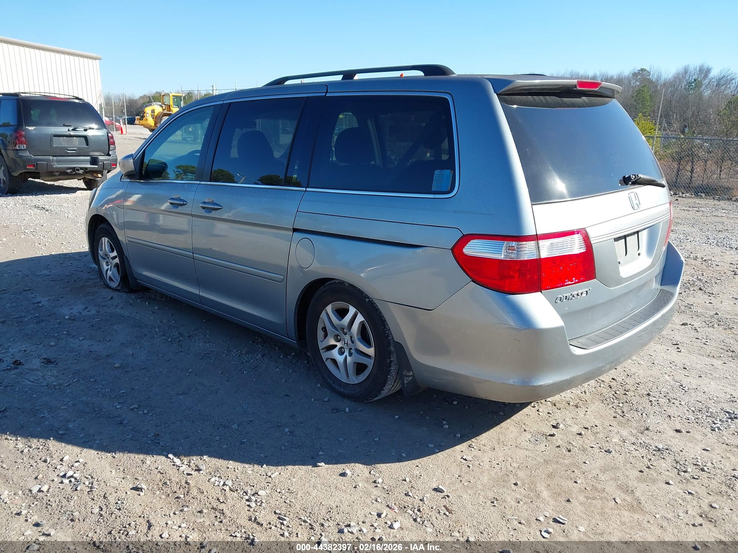 HONDA ODYSSEY image 3
