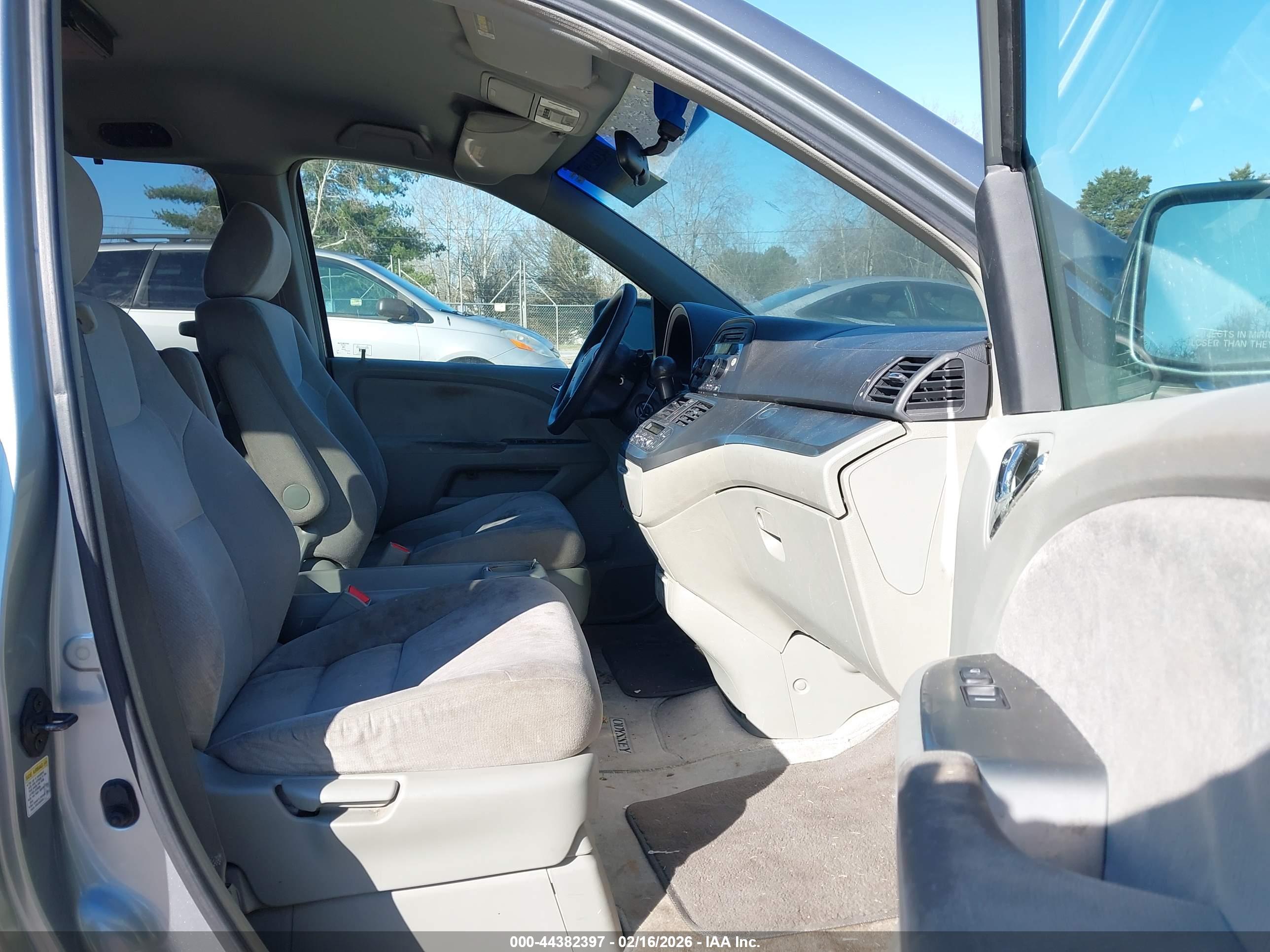 HONDA ODYSSEY image 5