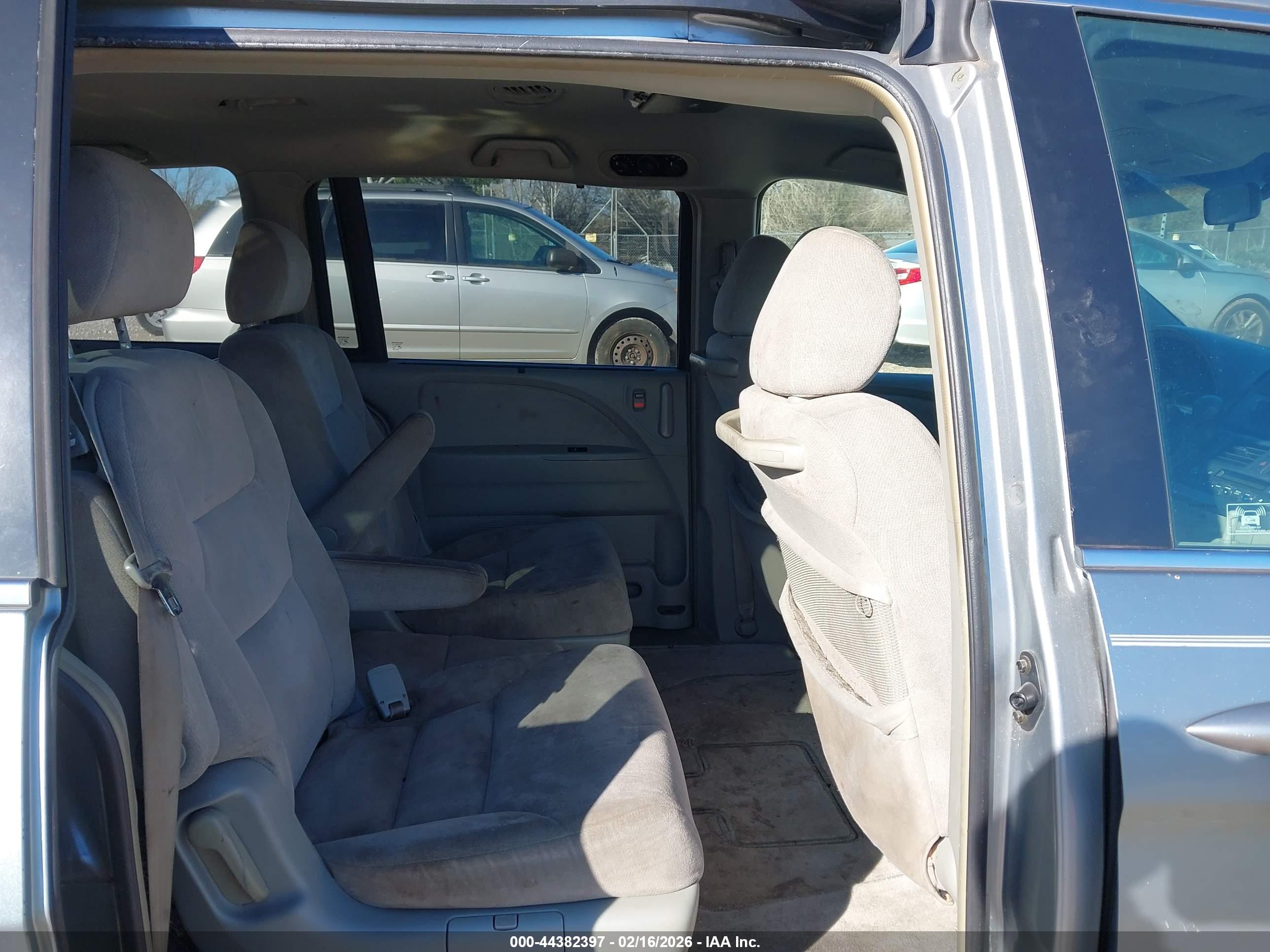 HONDA ODYSSEY image 8