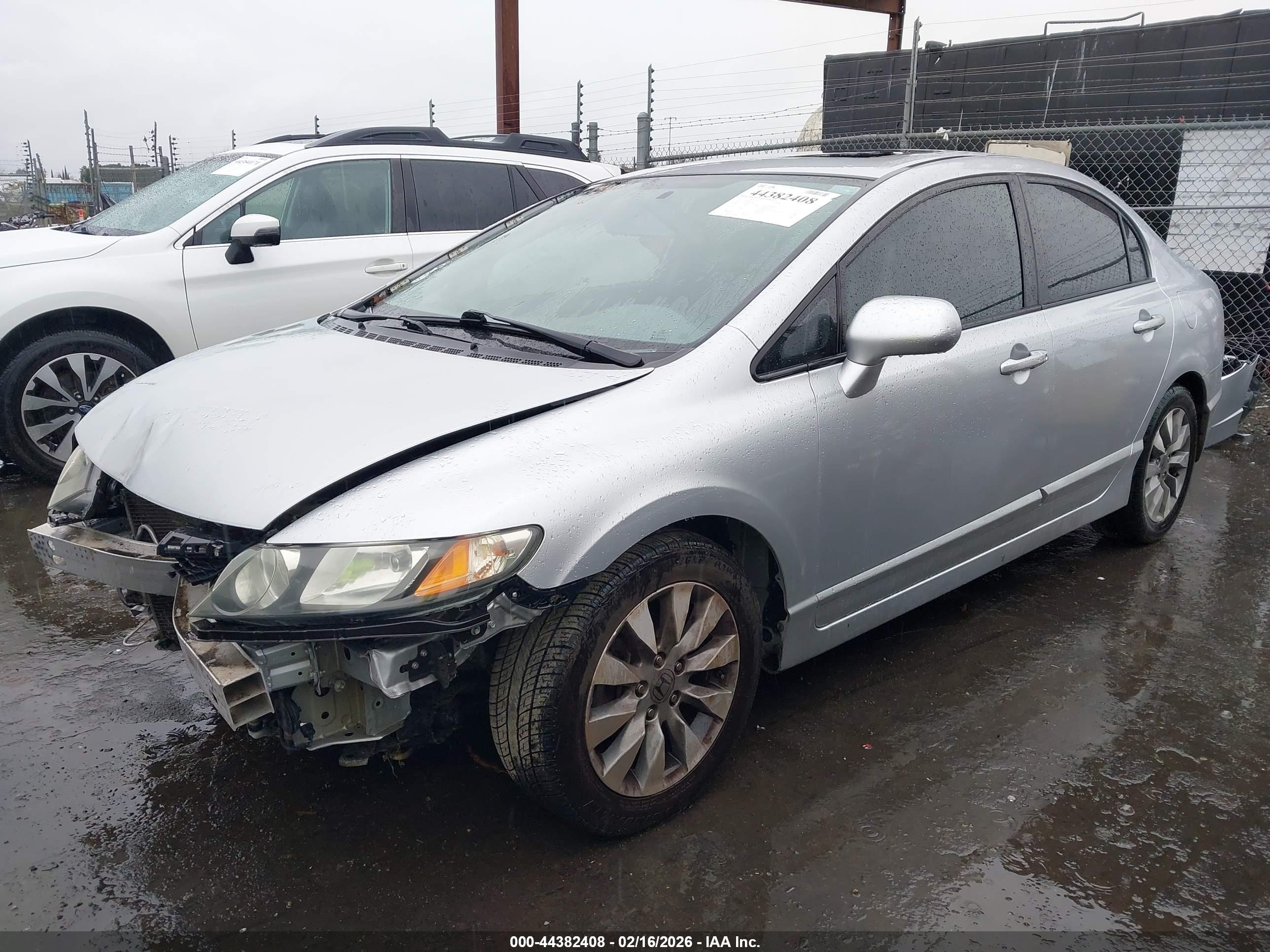 HONDA CIVIC image 2