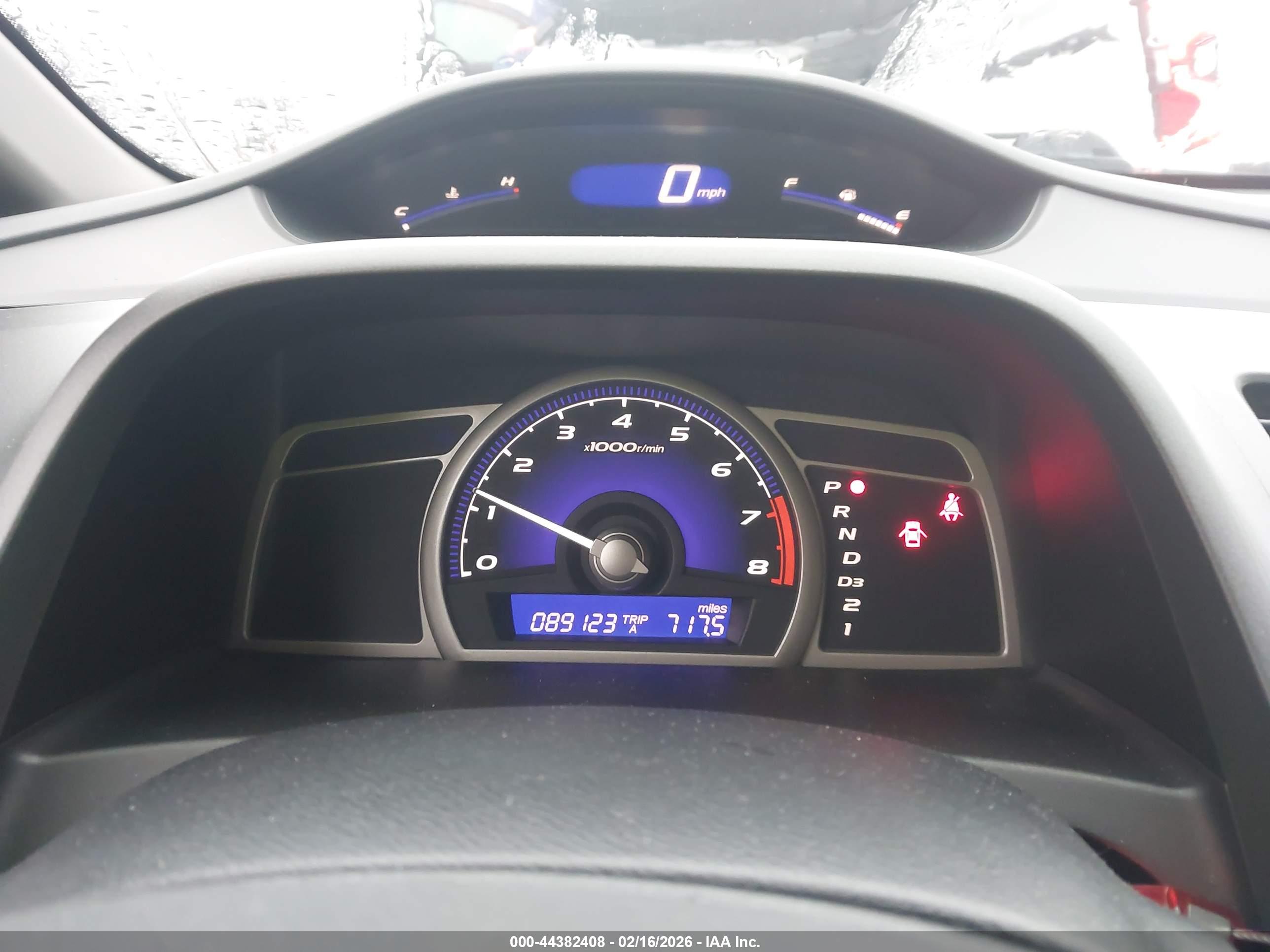 HONDA CIVIC image 7
