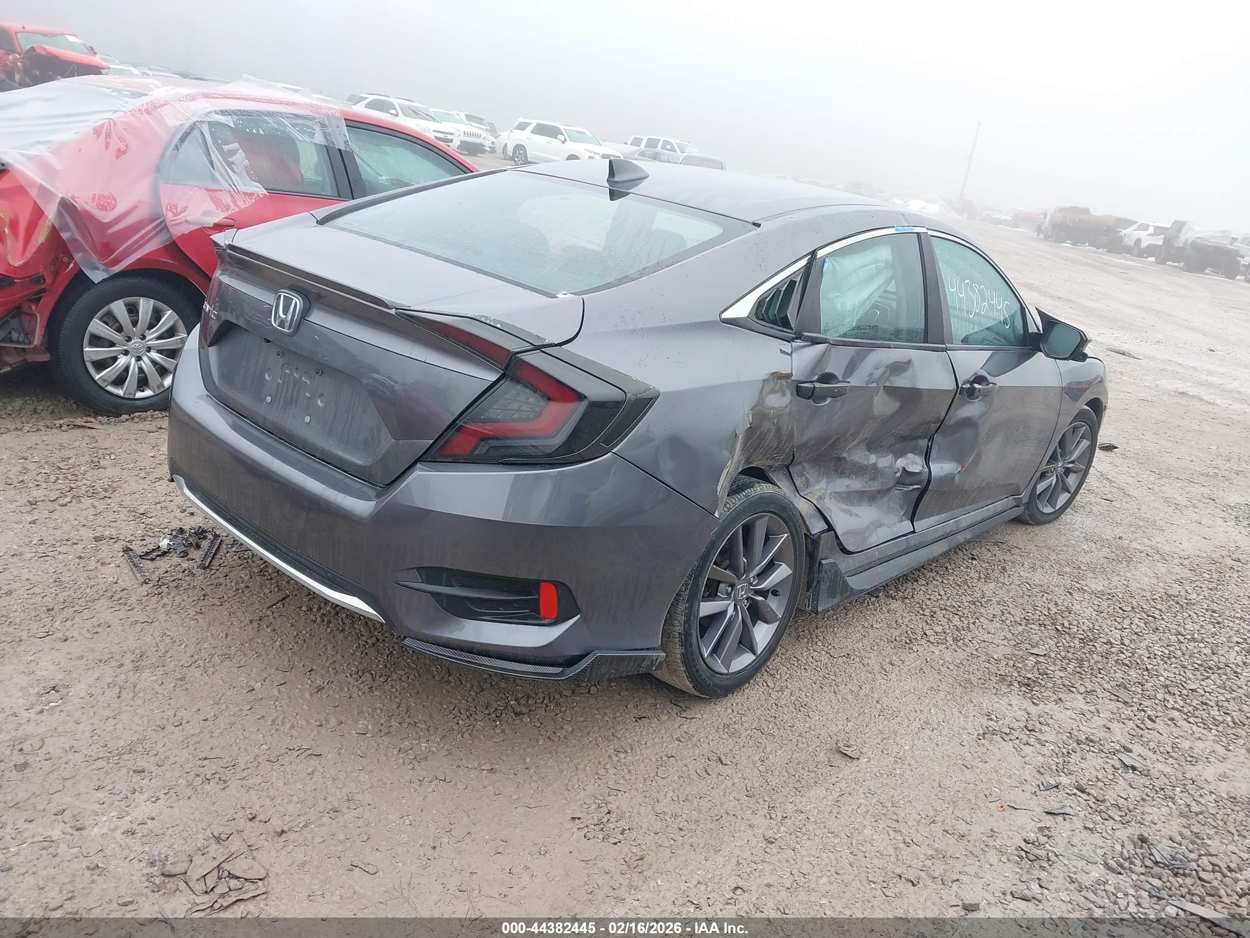 HONDA CIVIC image 4