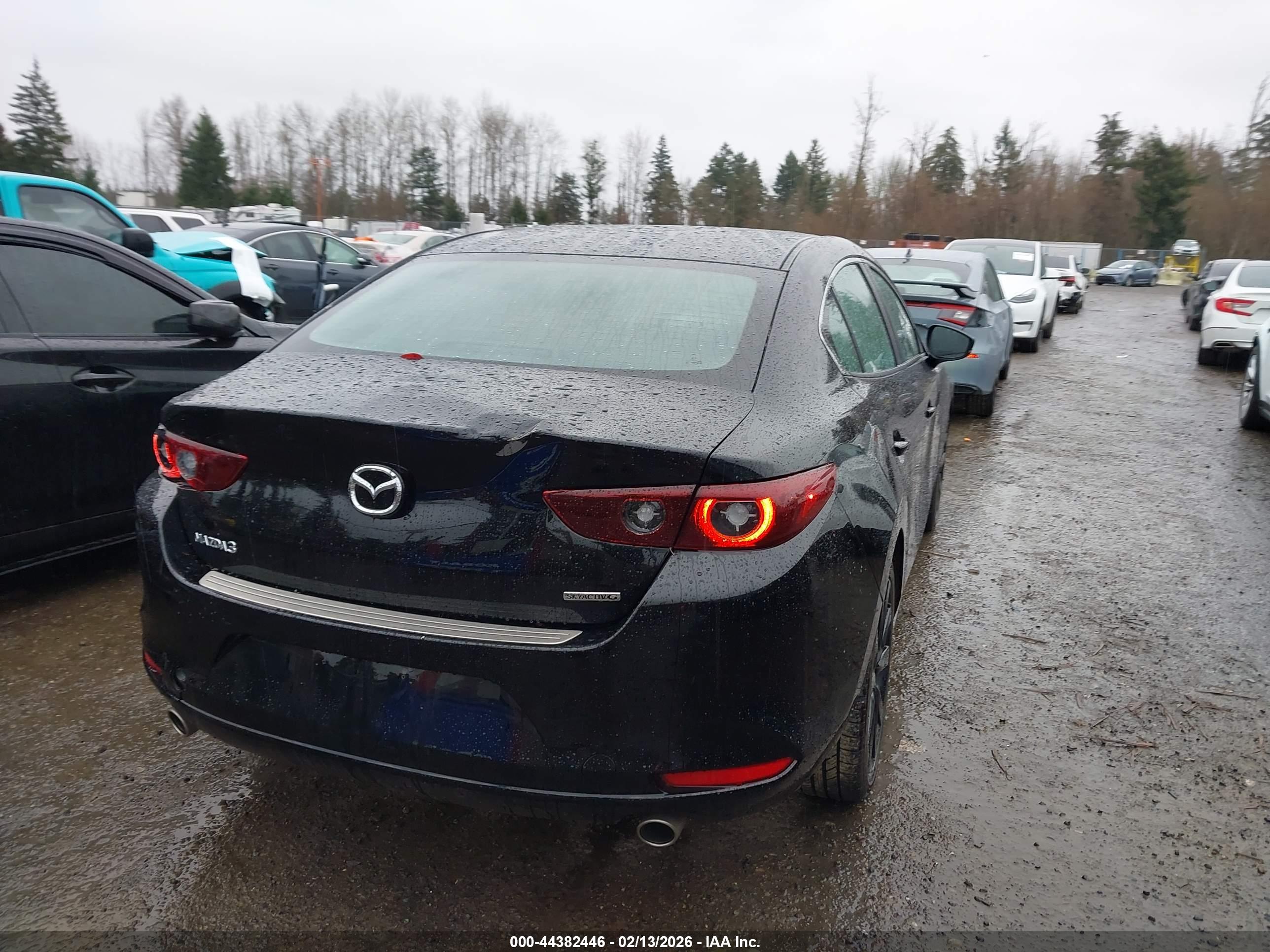 MAZDA MAZDA3 image 4
