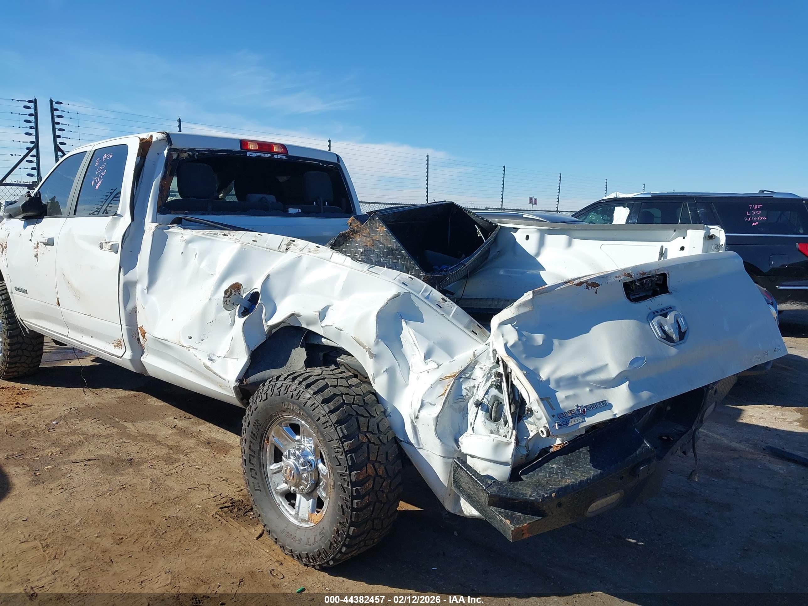 RAM 2500 image 3