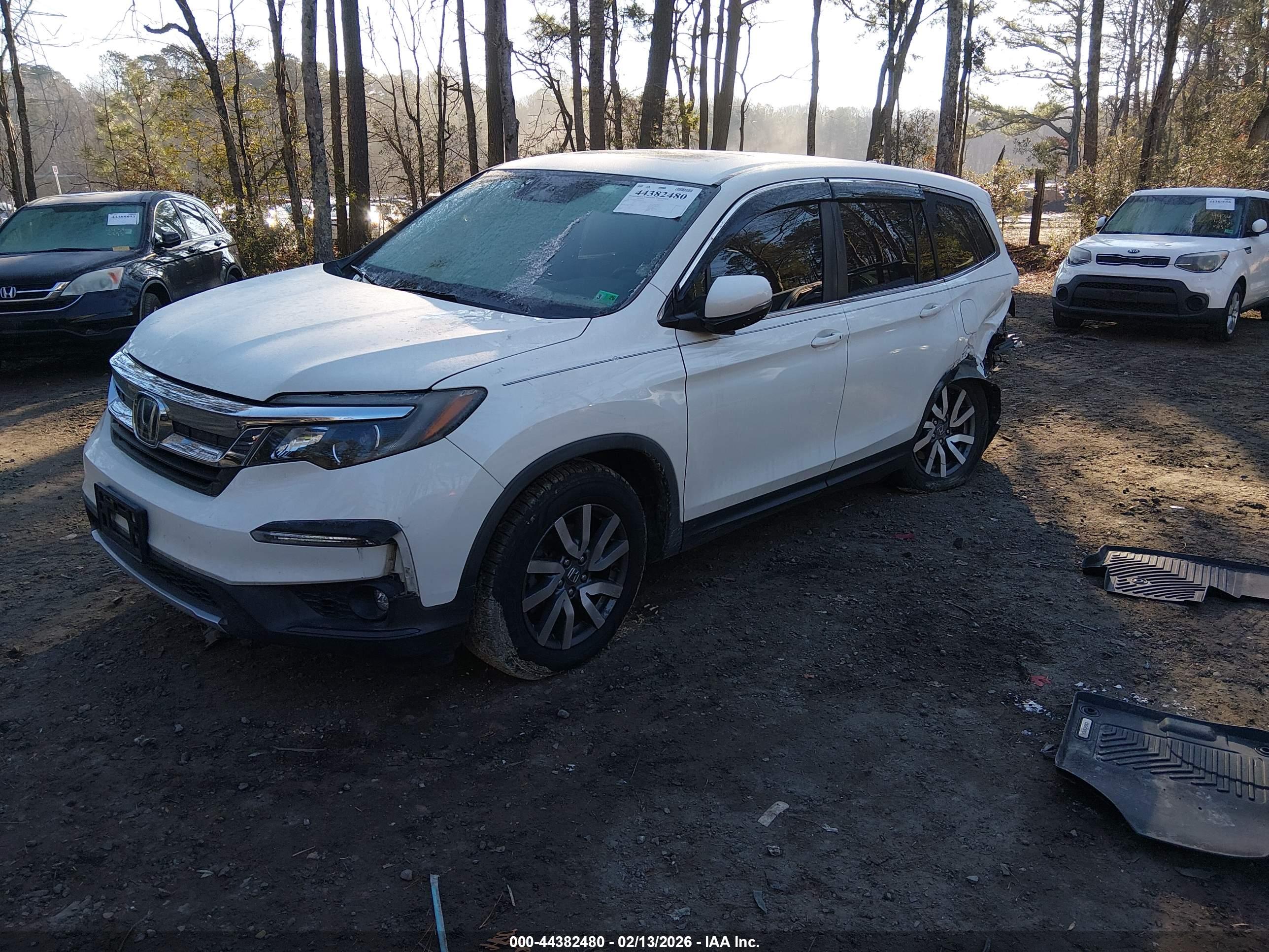 HONDA PILOT image 2