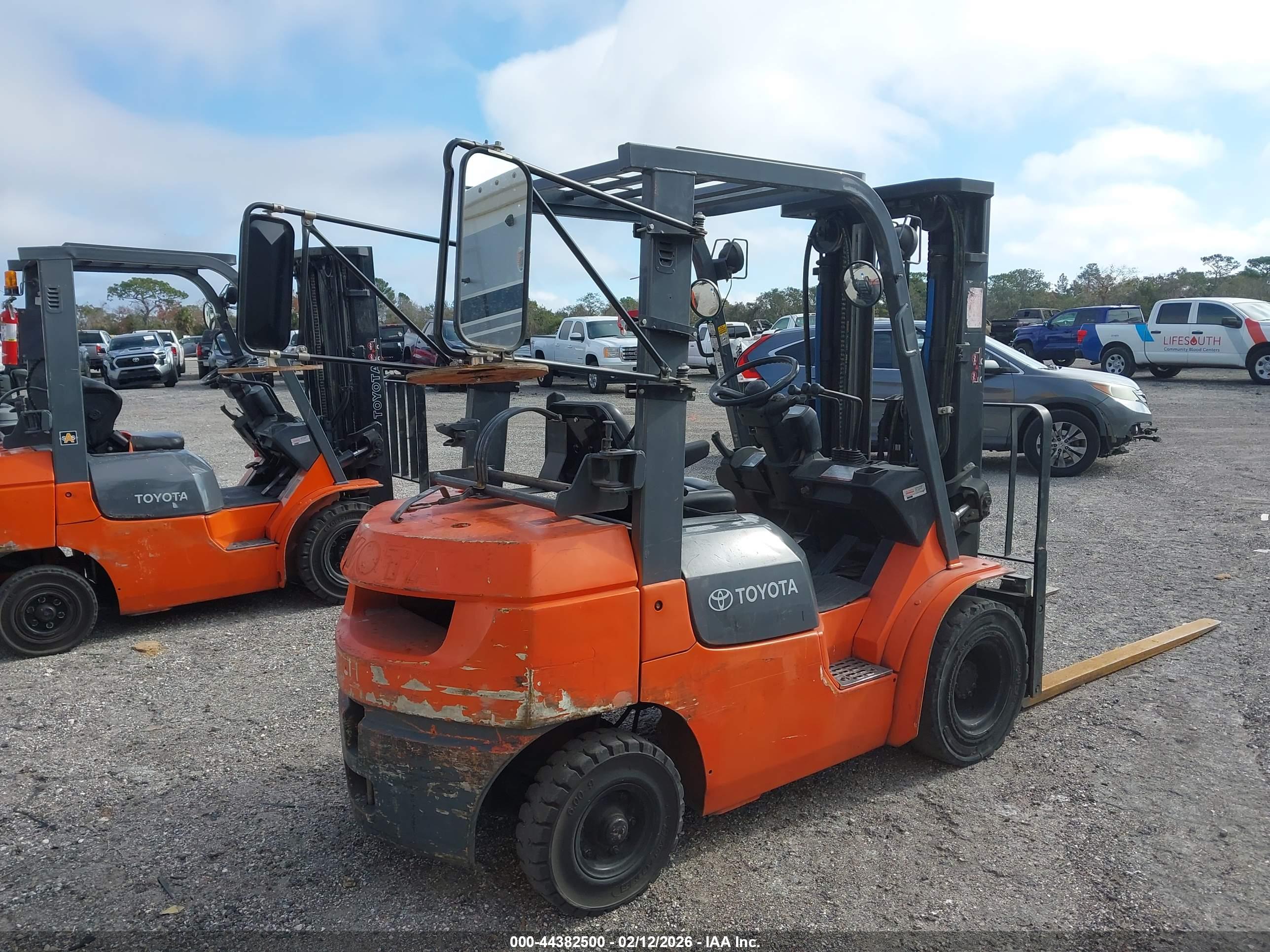 TOYOTA 7FGU25 image 4
