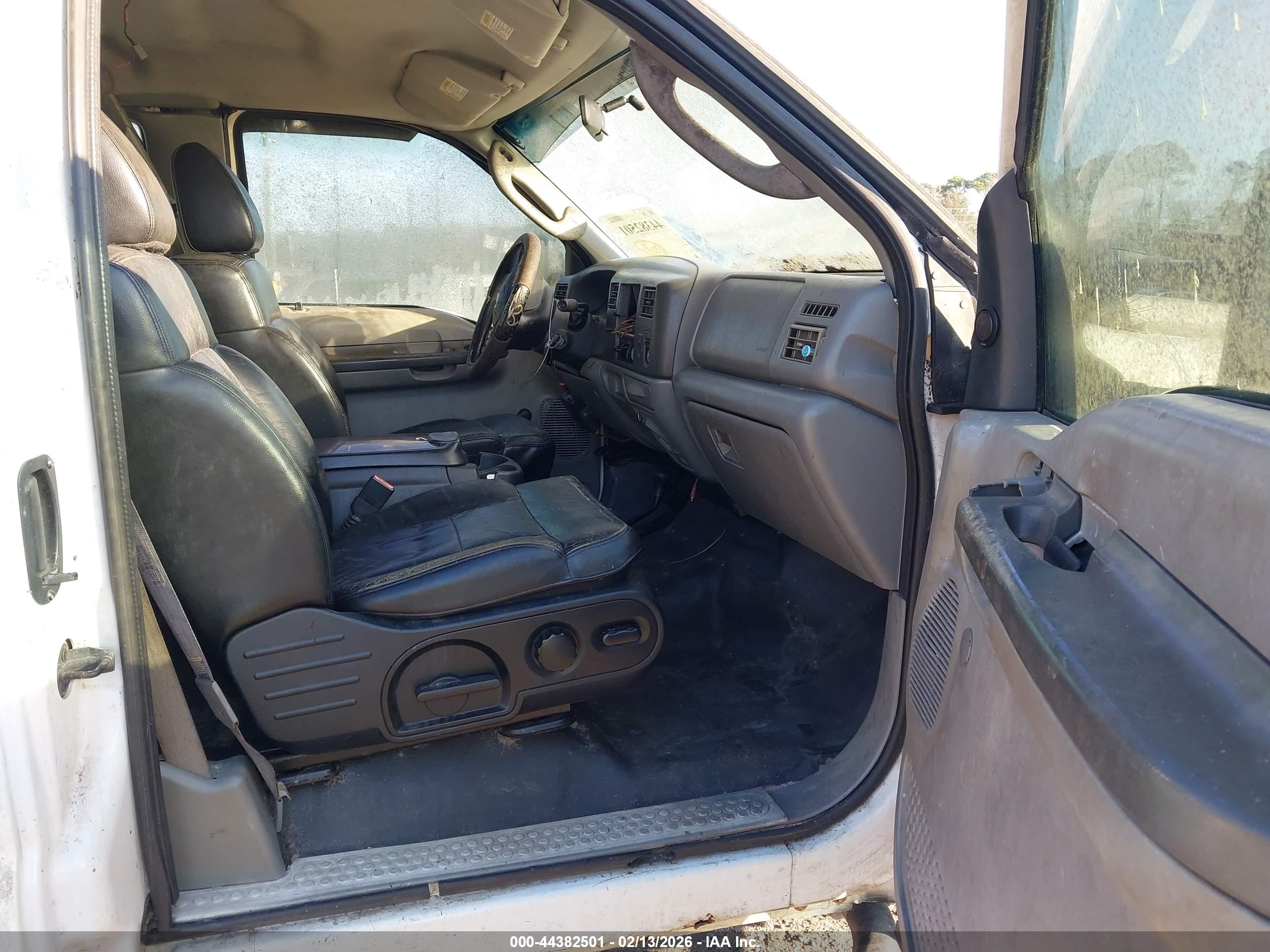 FORD F-250 image 5