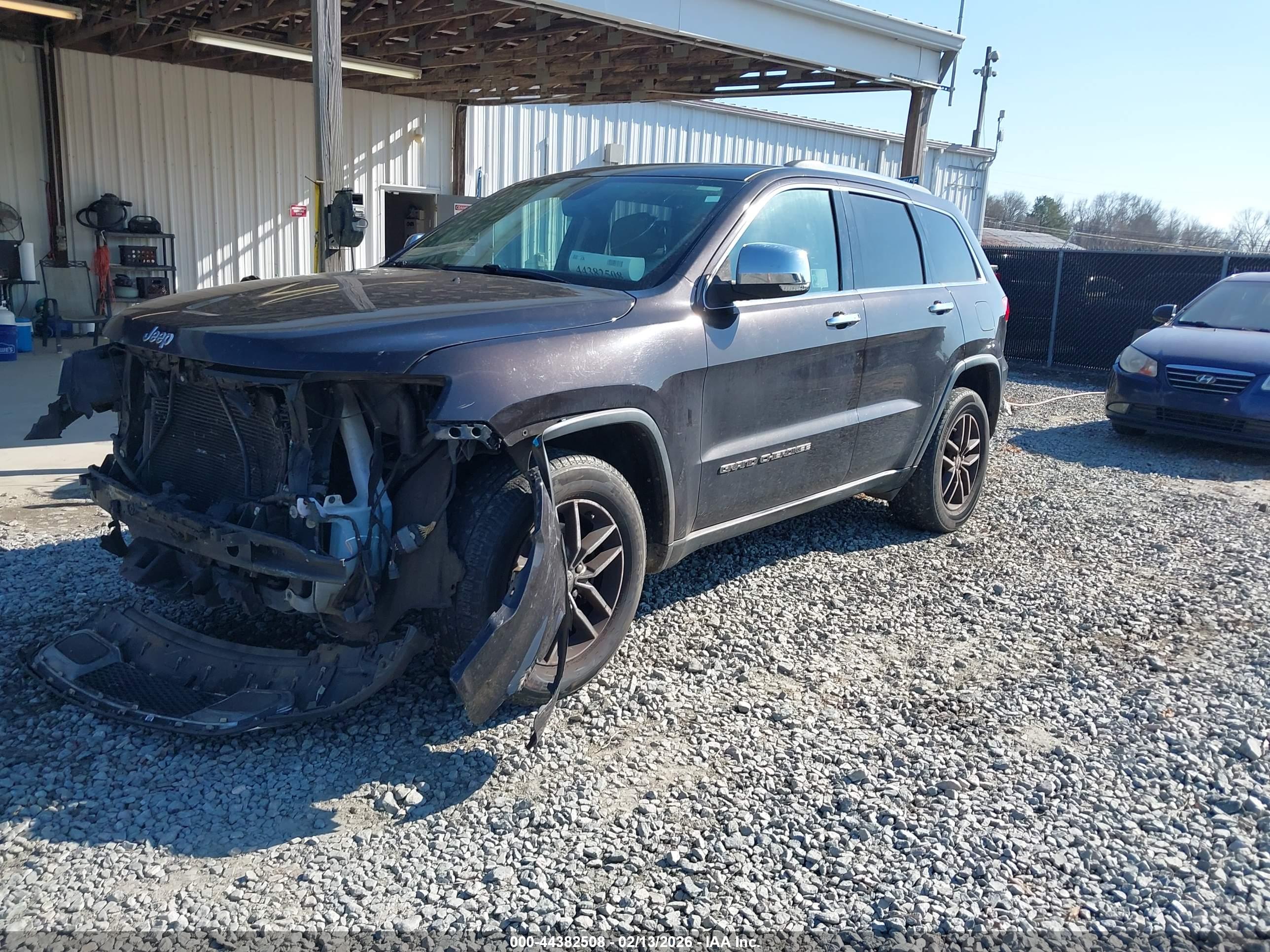 JEEP GRAND image 2