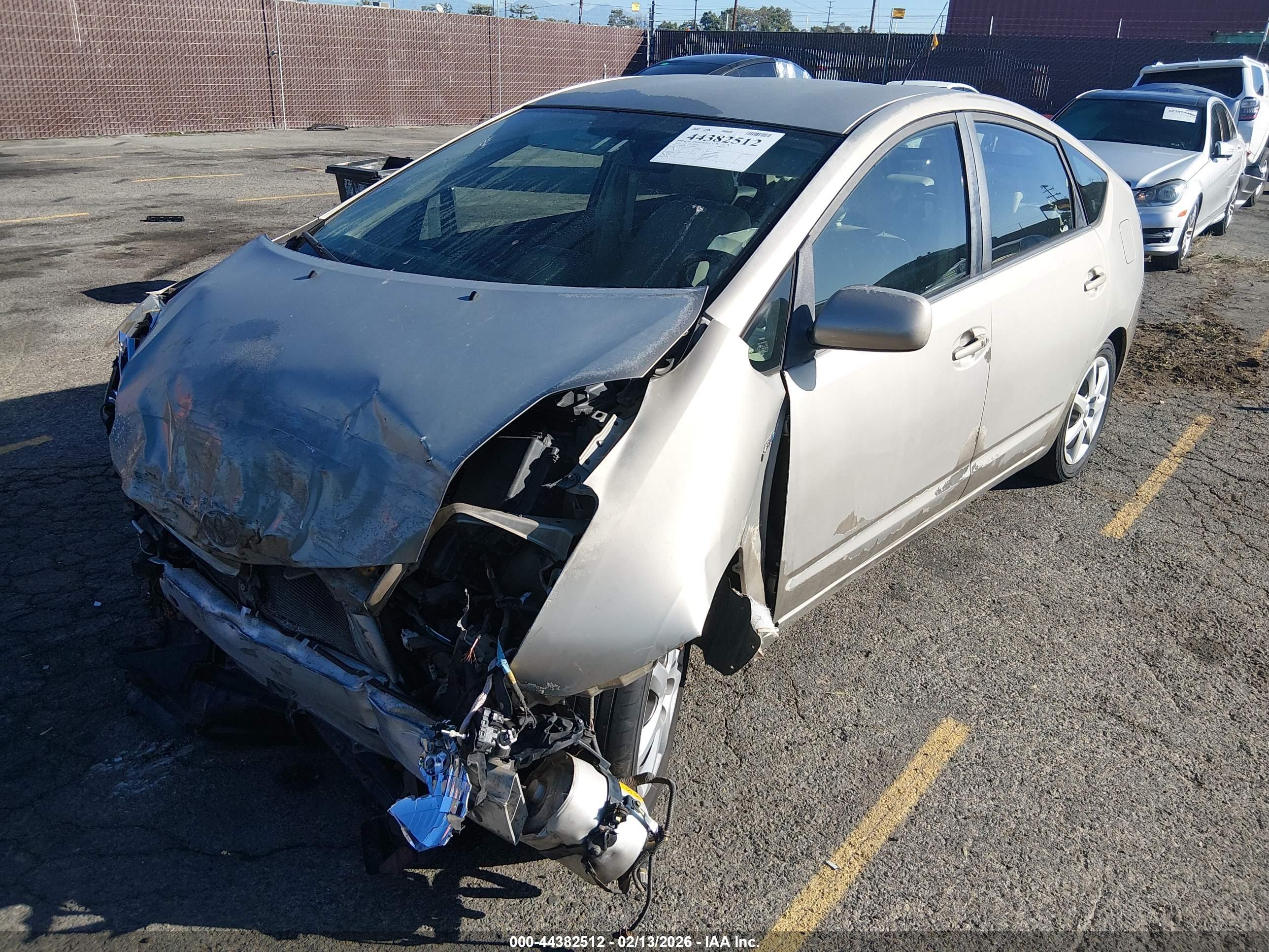 TOYOTA PRIUS image 2
