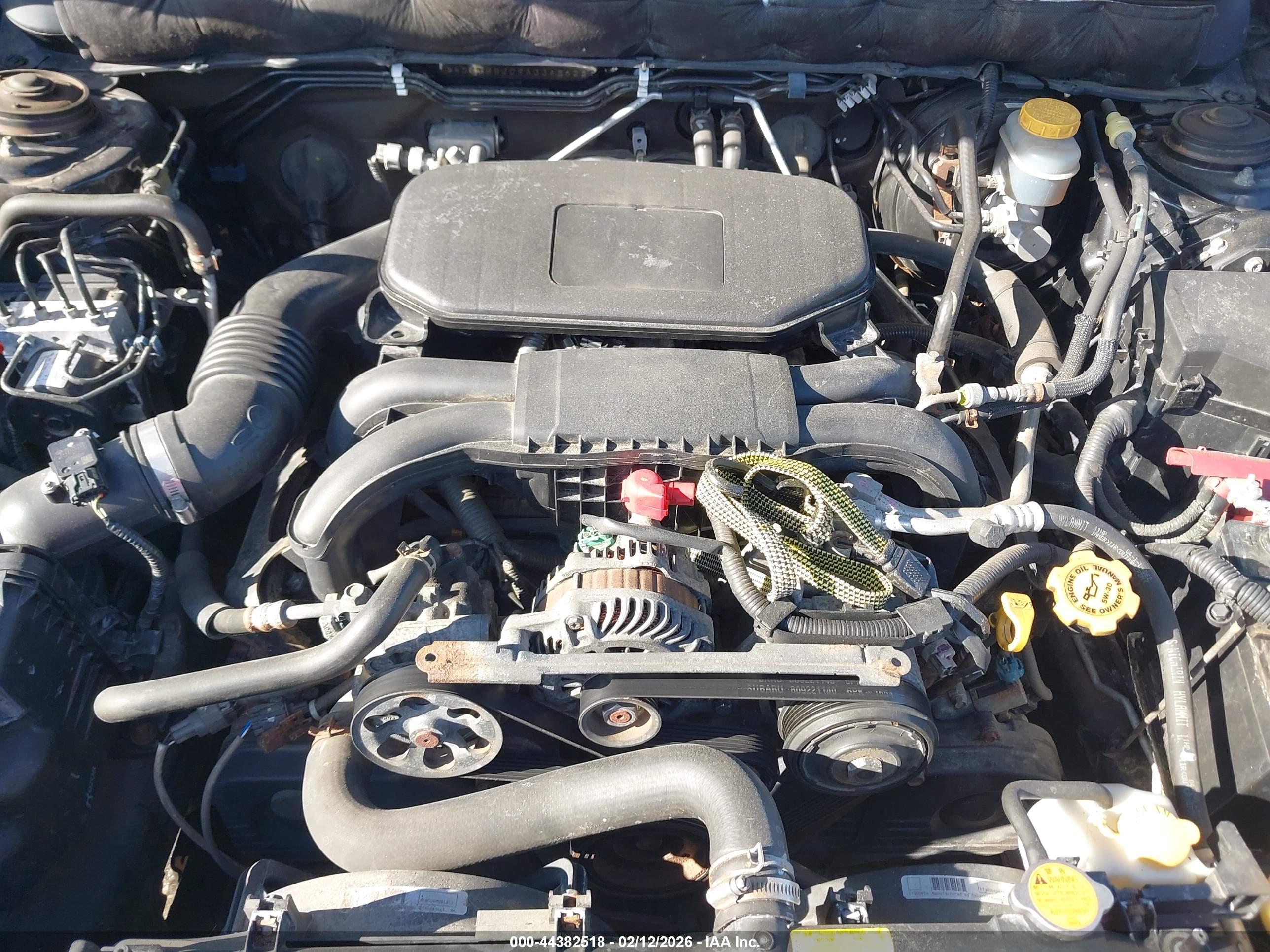 SUBARU OUTBACK image 10