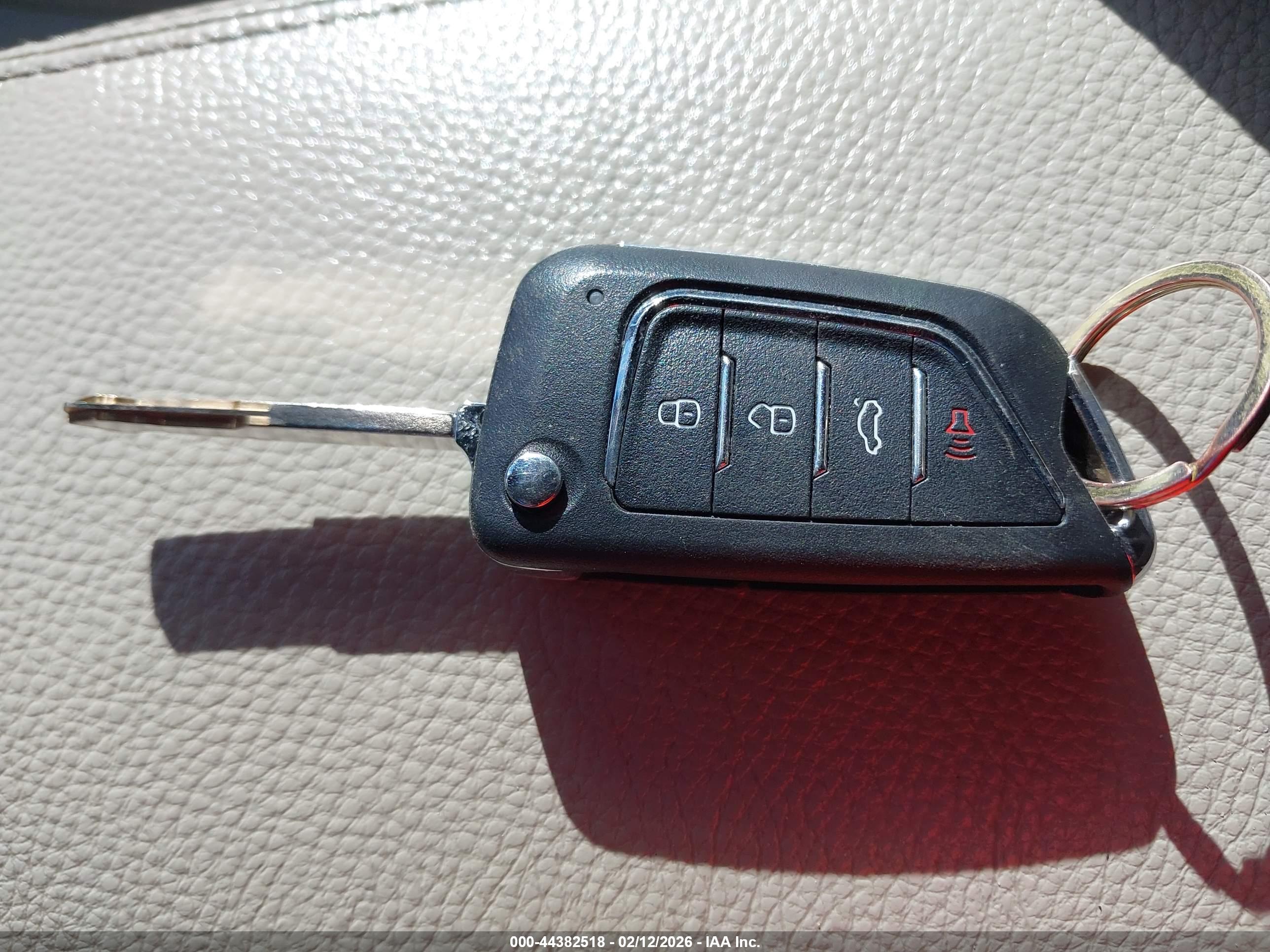 SUBARU OUTBACK image 11