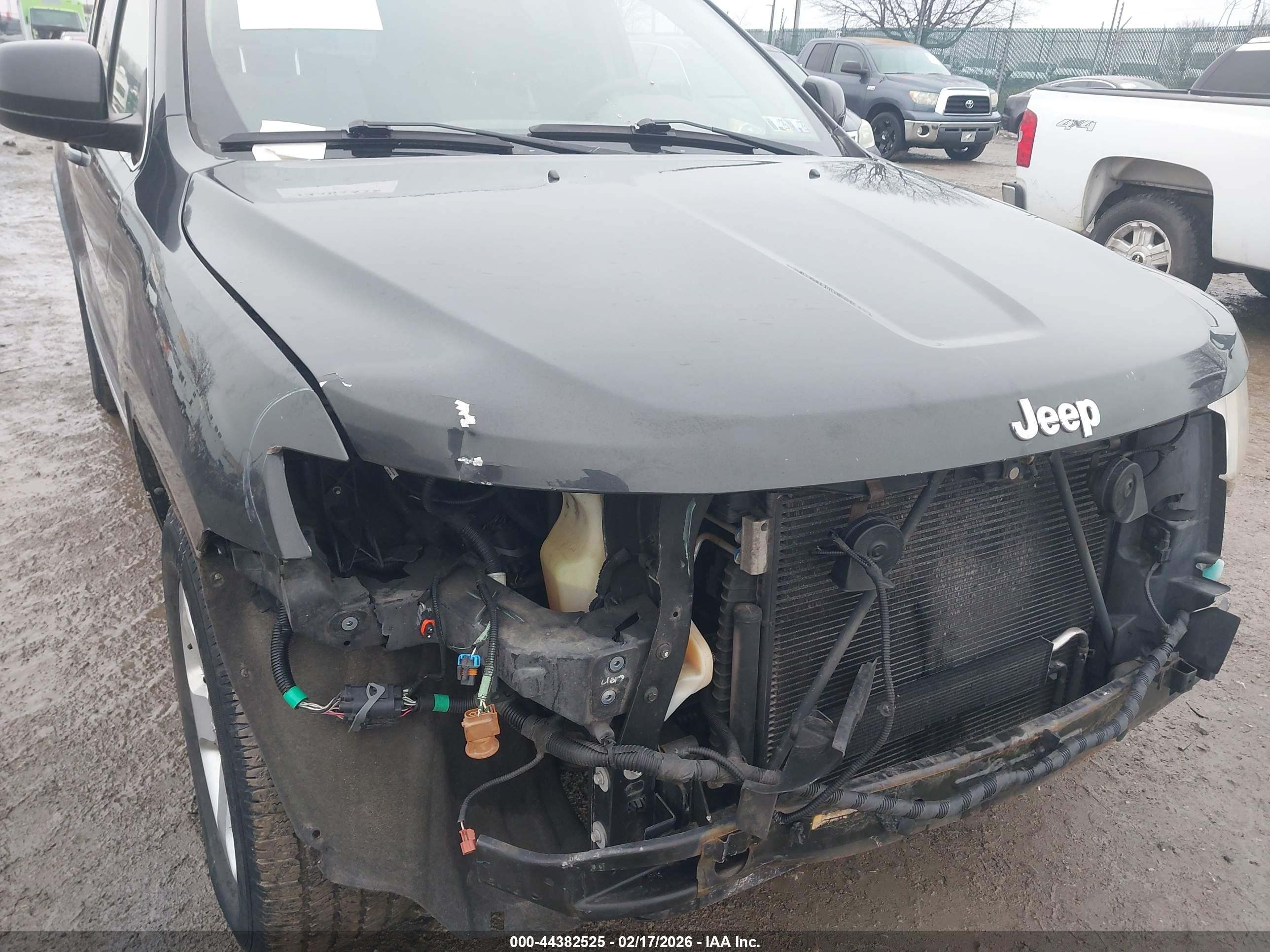 JEEP GRAND image 6