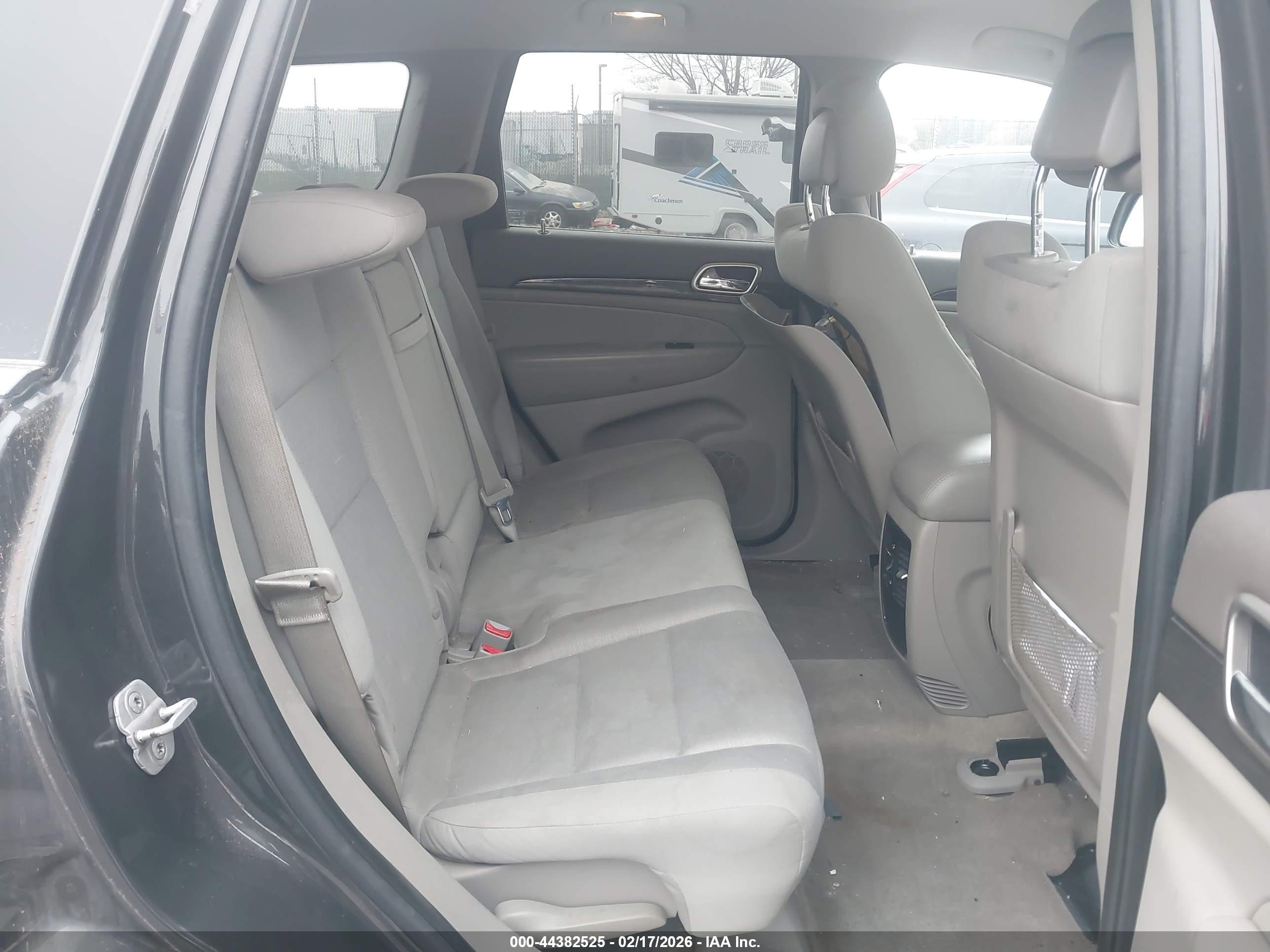 JEEP GRAND image 8
