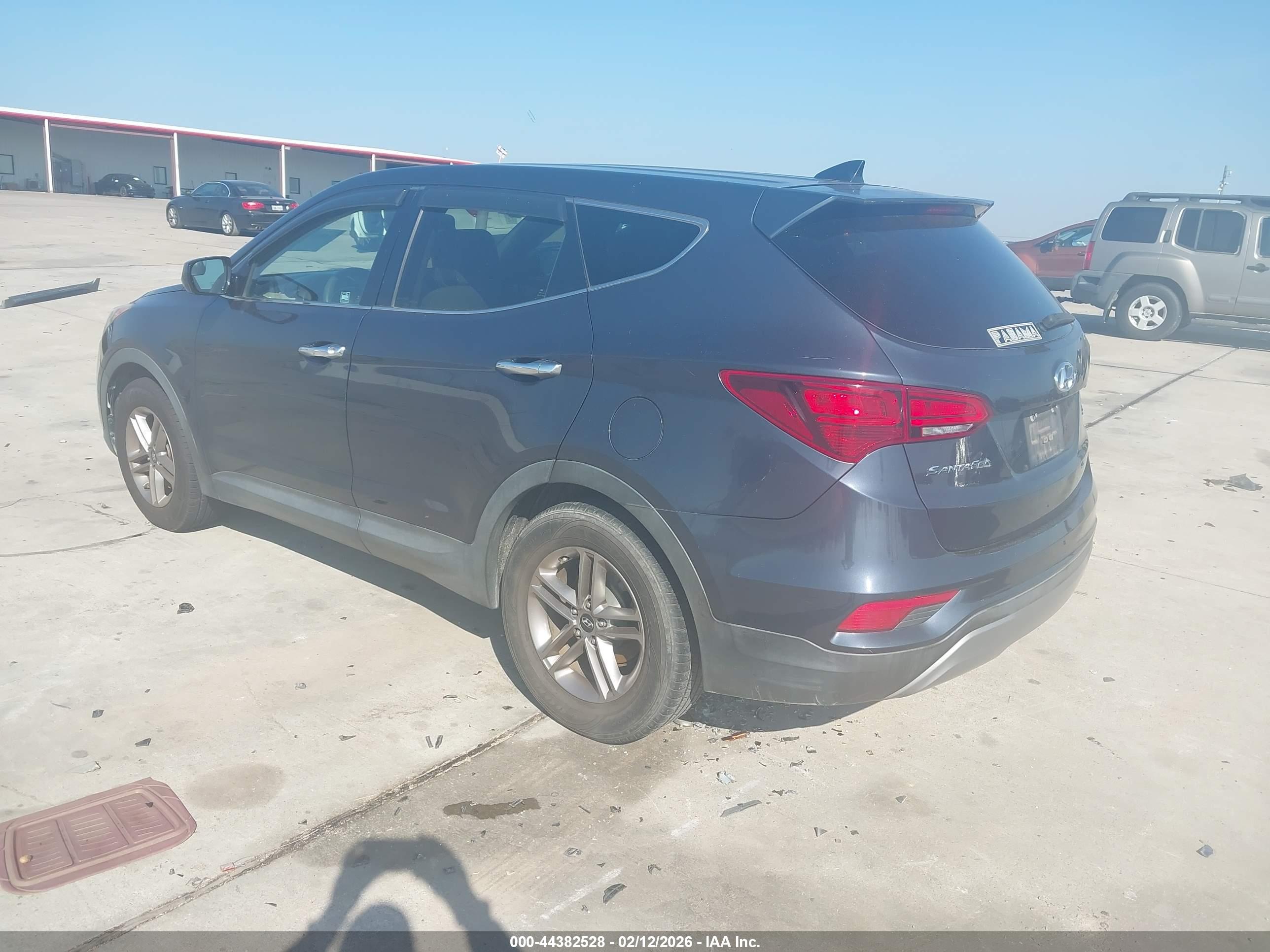 HYUNDAI SANTA image 3