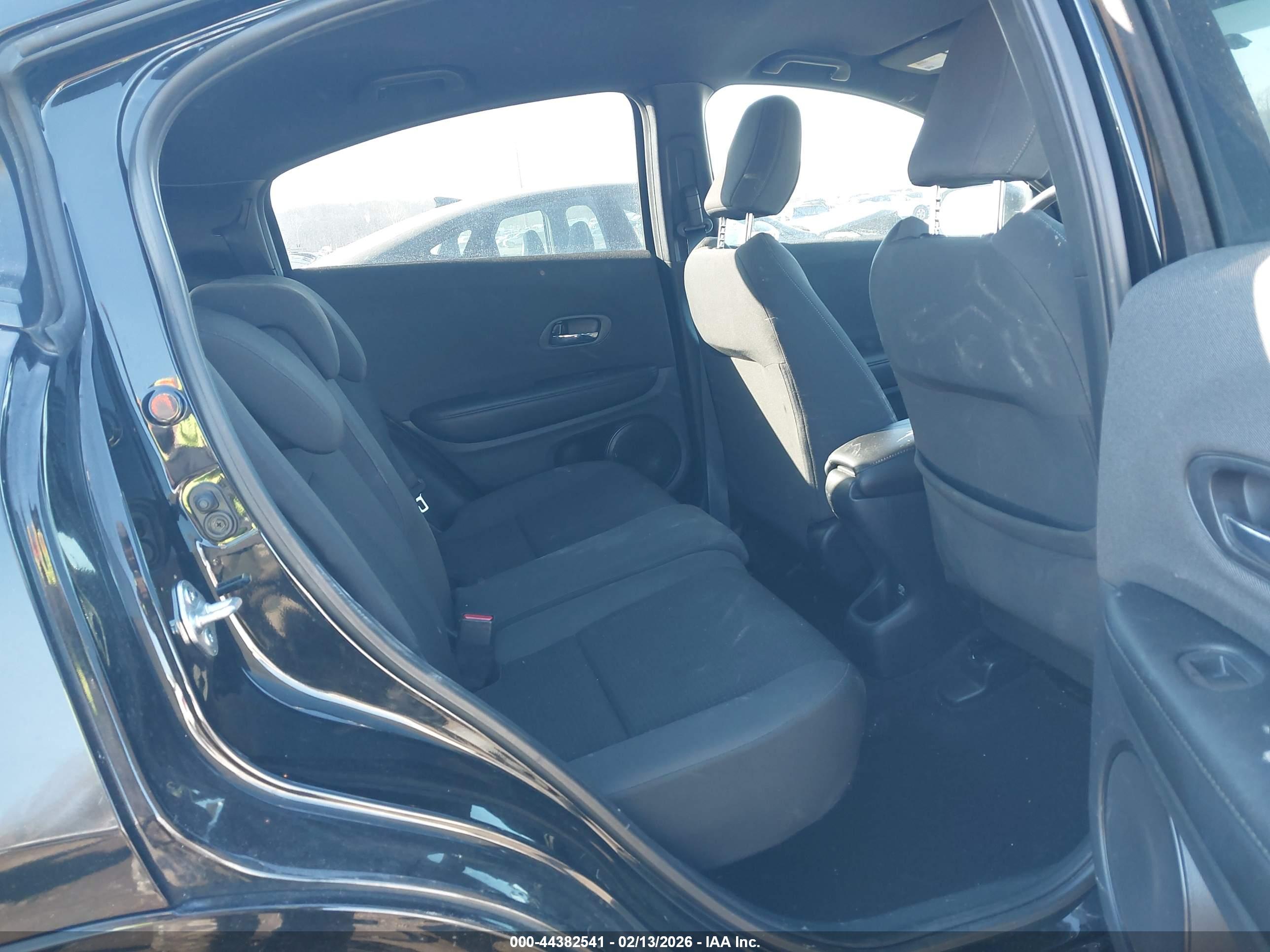 HONDA HR-V image 8