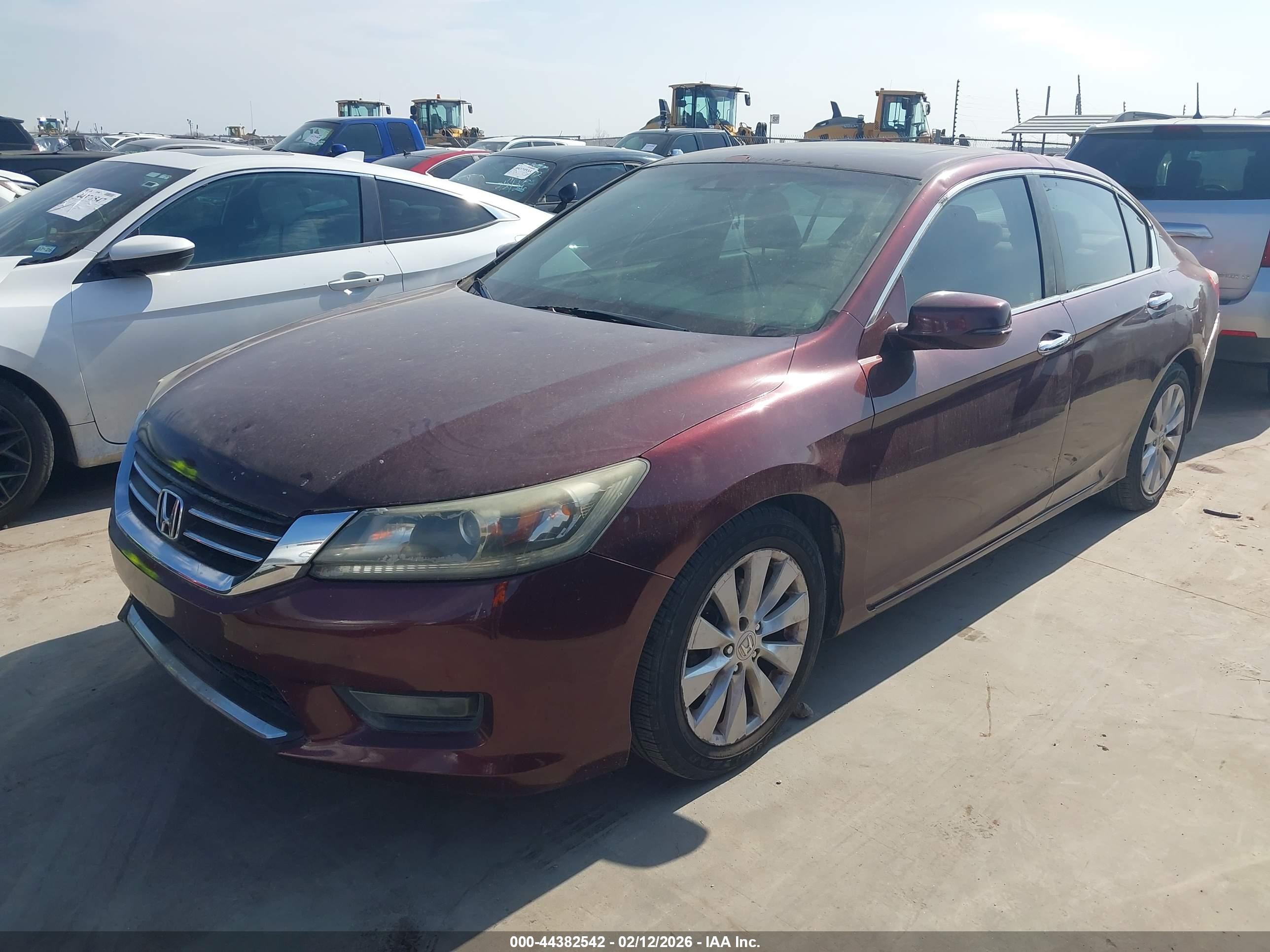 HONDA ACCORD image 2