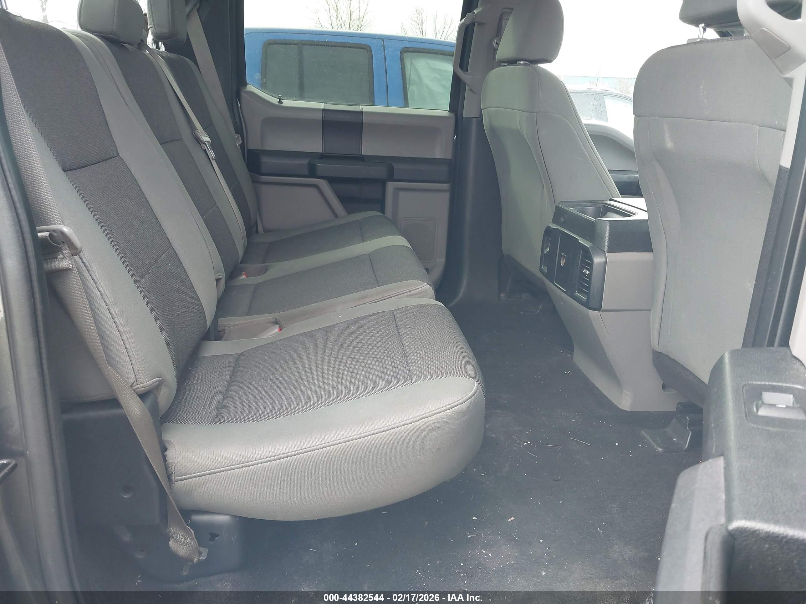 FORD F-150 image 8