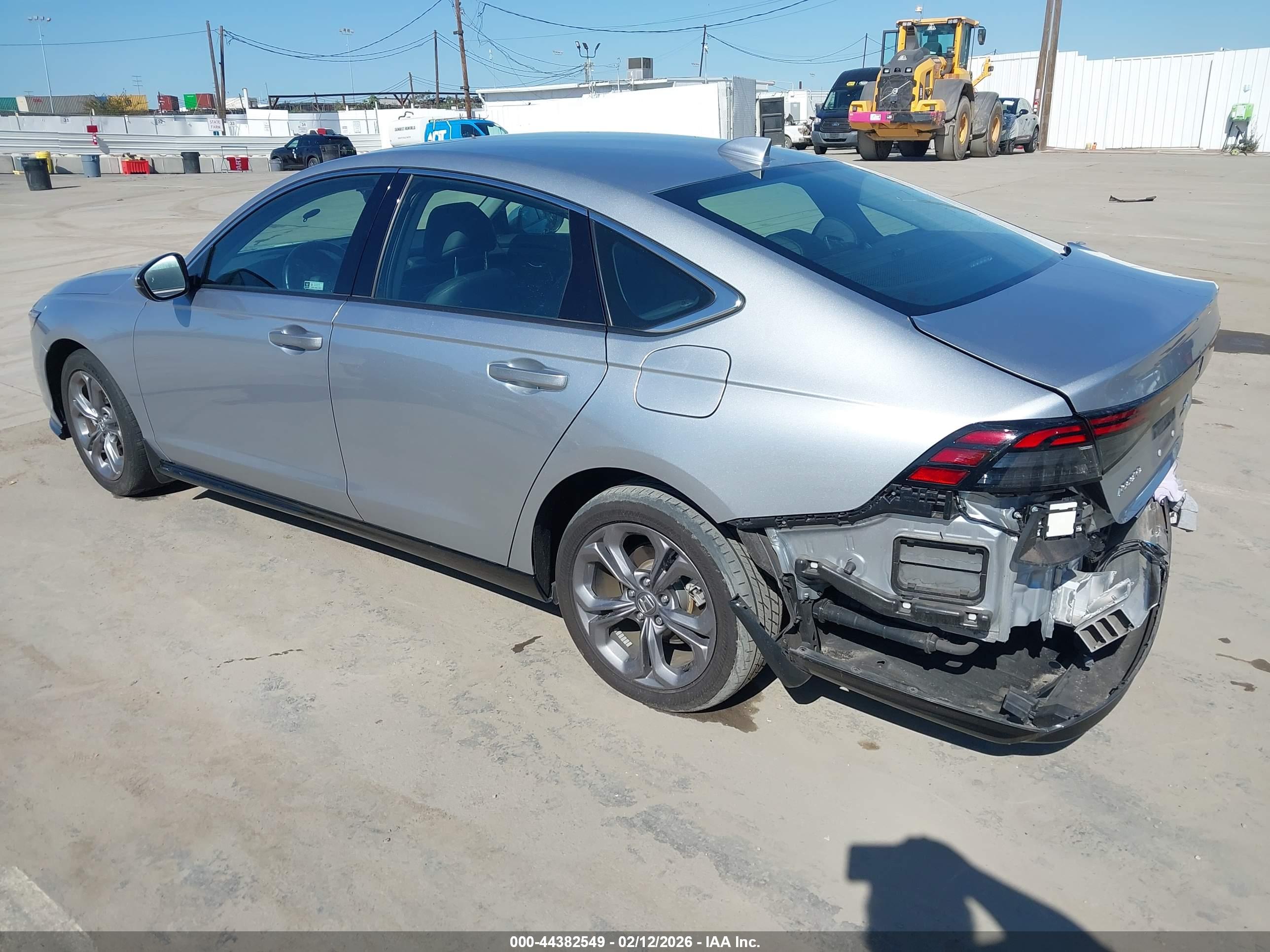 HONDA ACCORD image 3