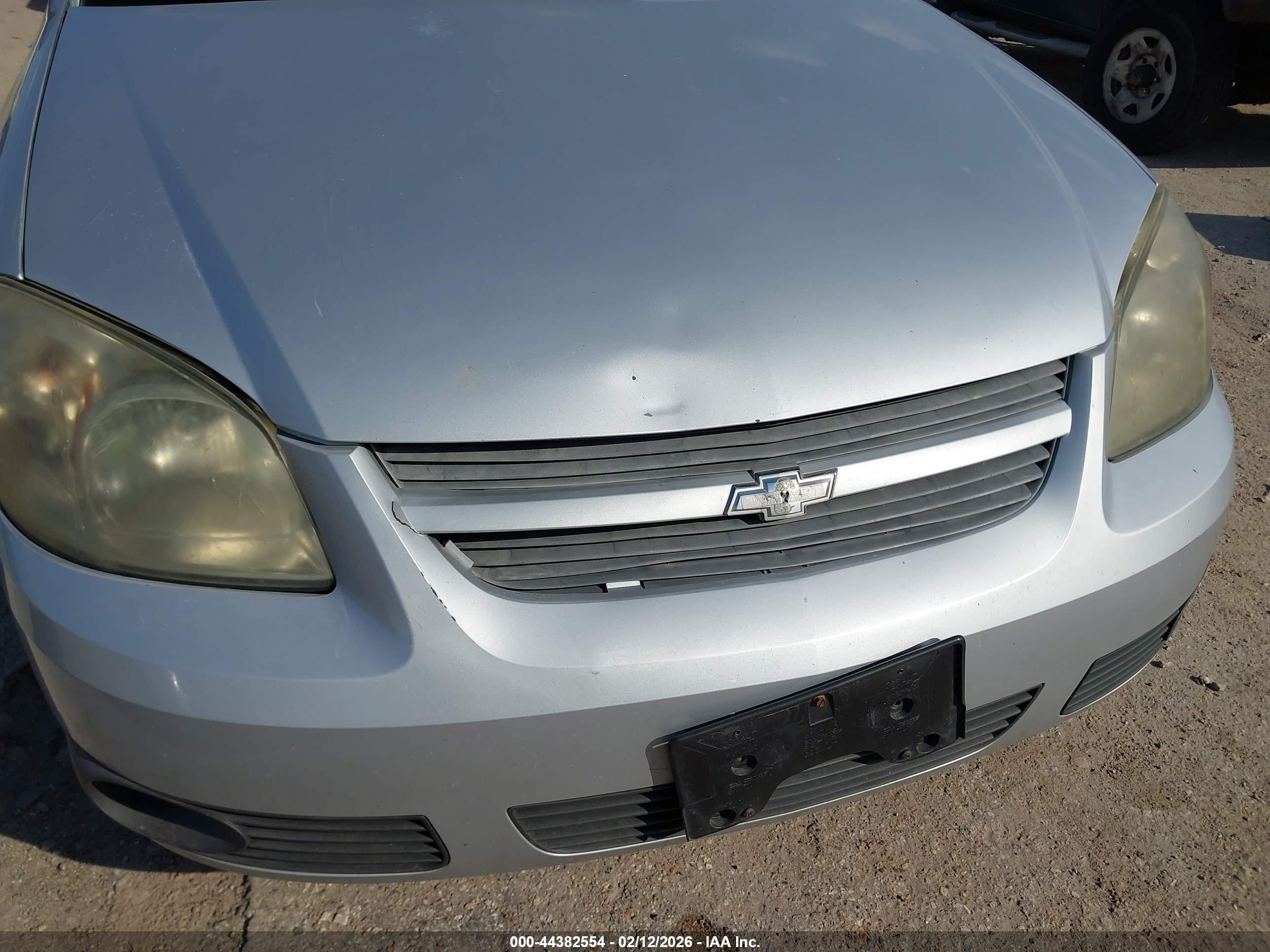 CHEVROLET COBALT image 6