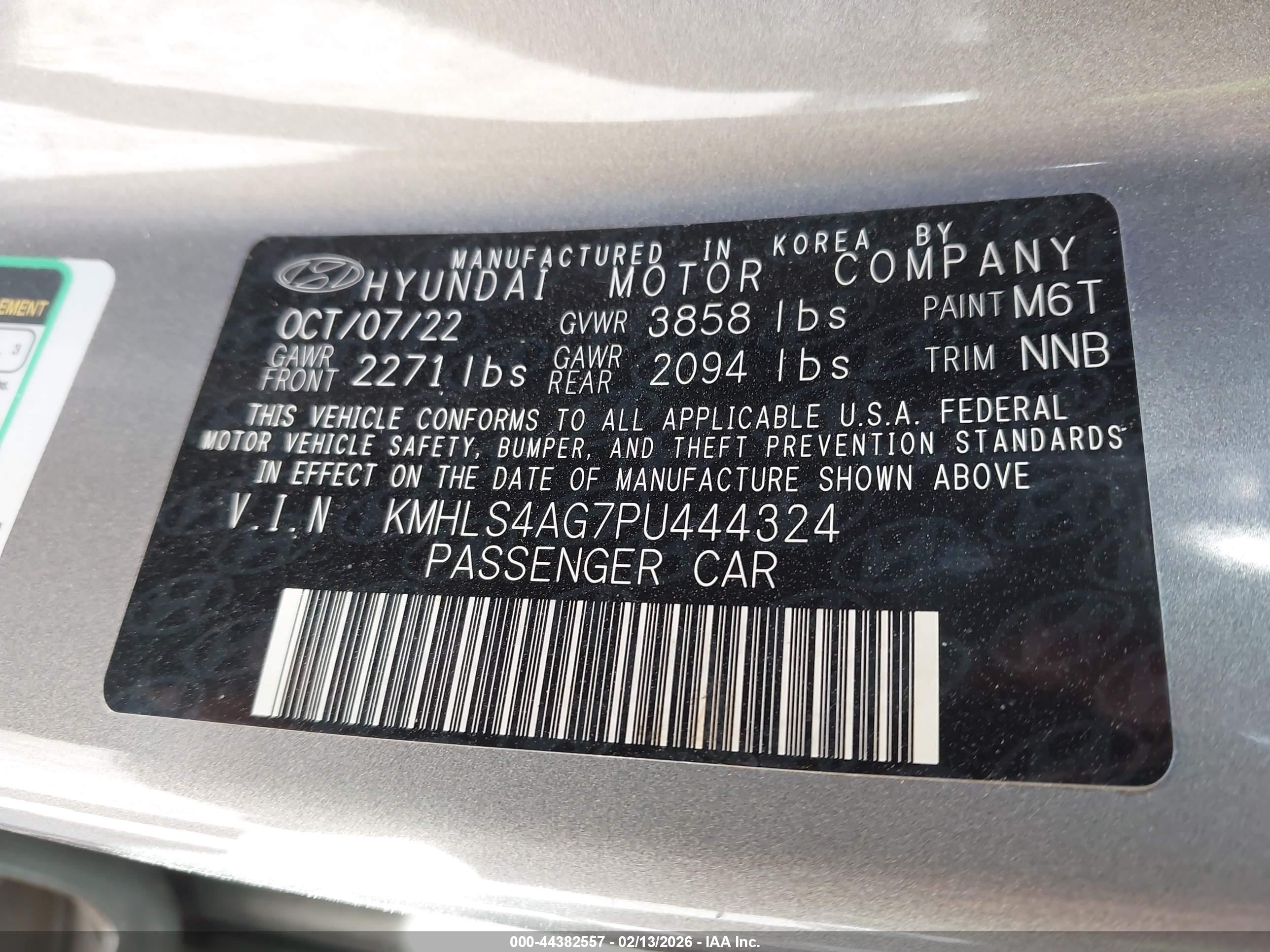 HYUNDAI ELANTRA image 9