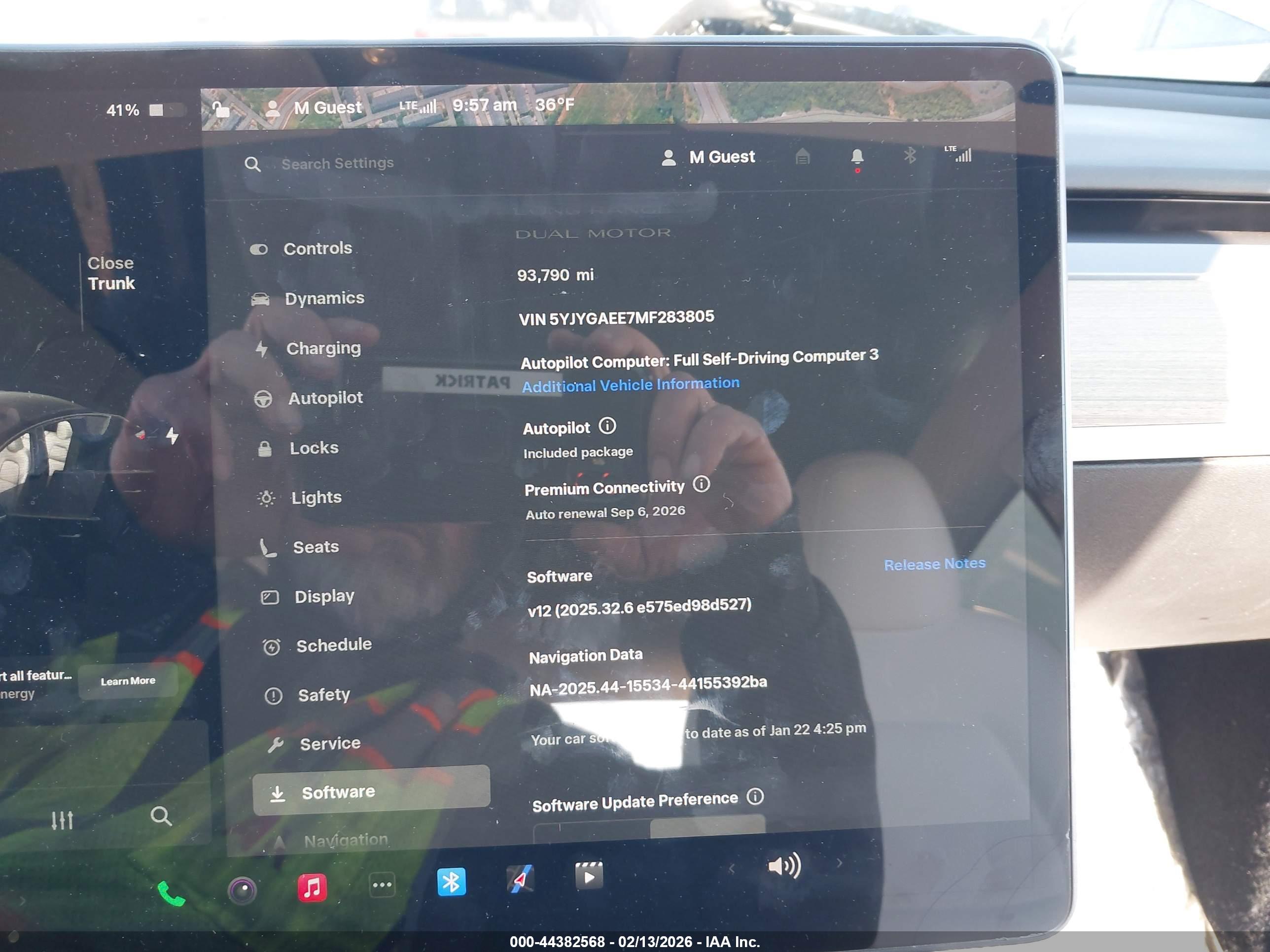 TESLA MODEL image 7