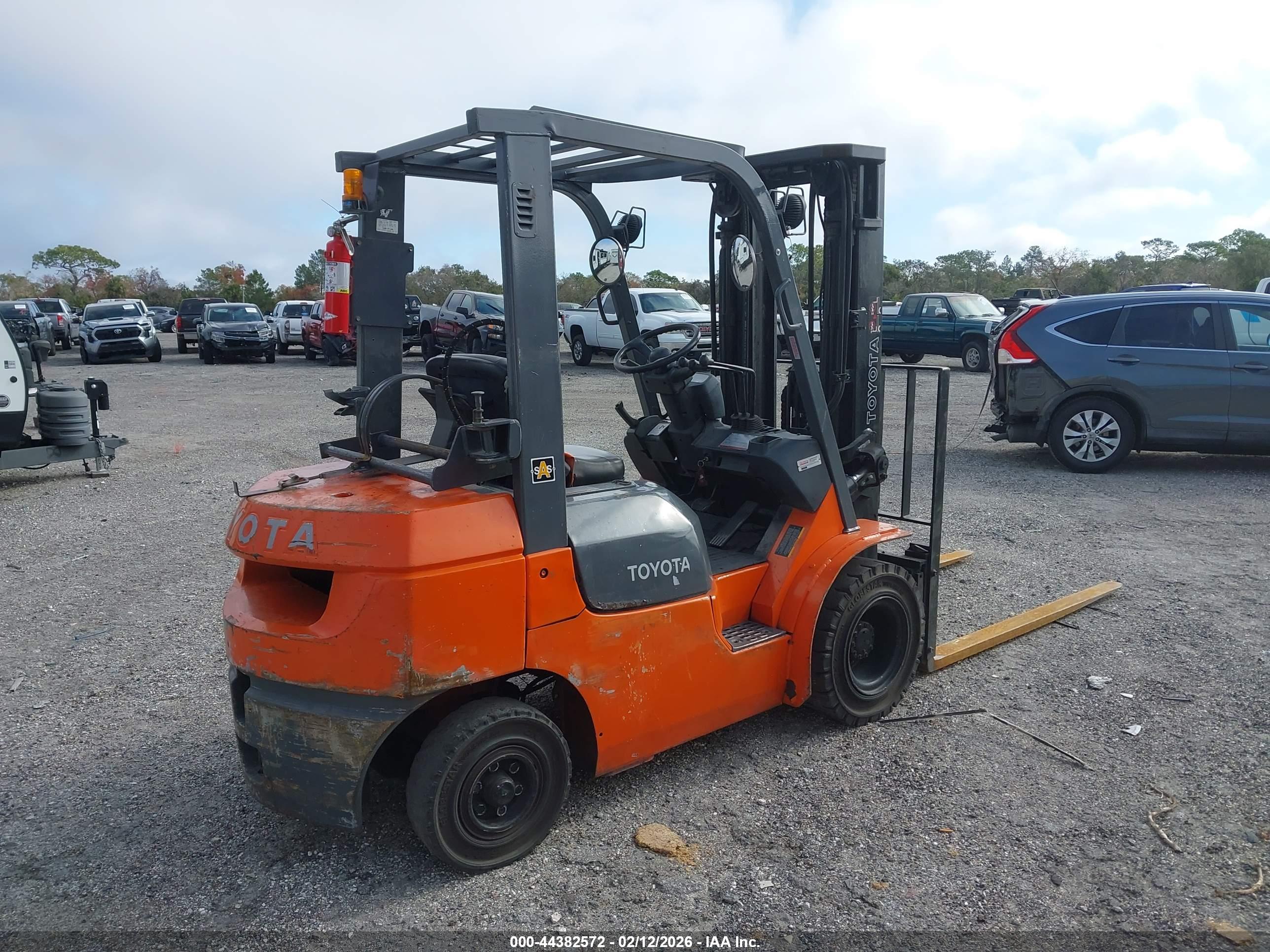 TOYOTA 7FGU25 image 4