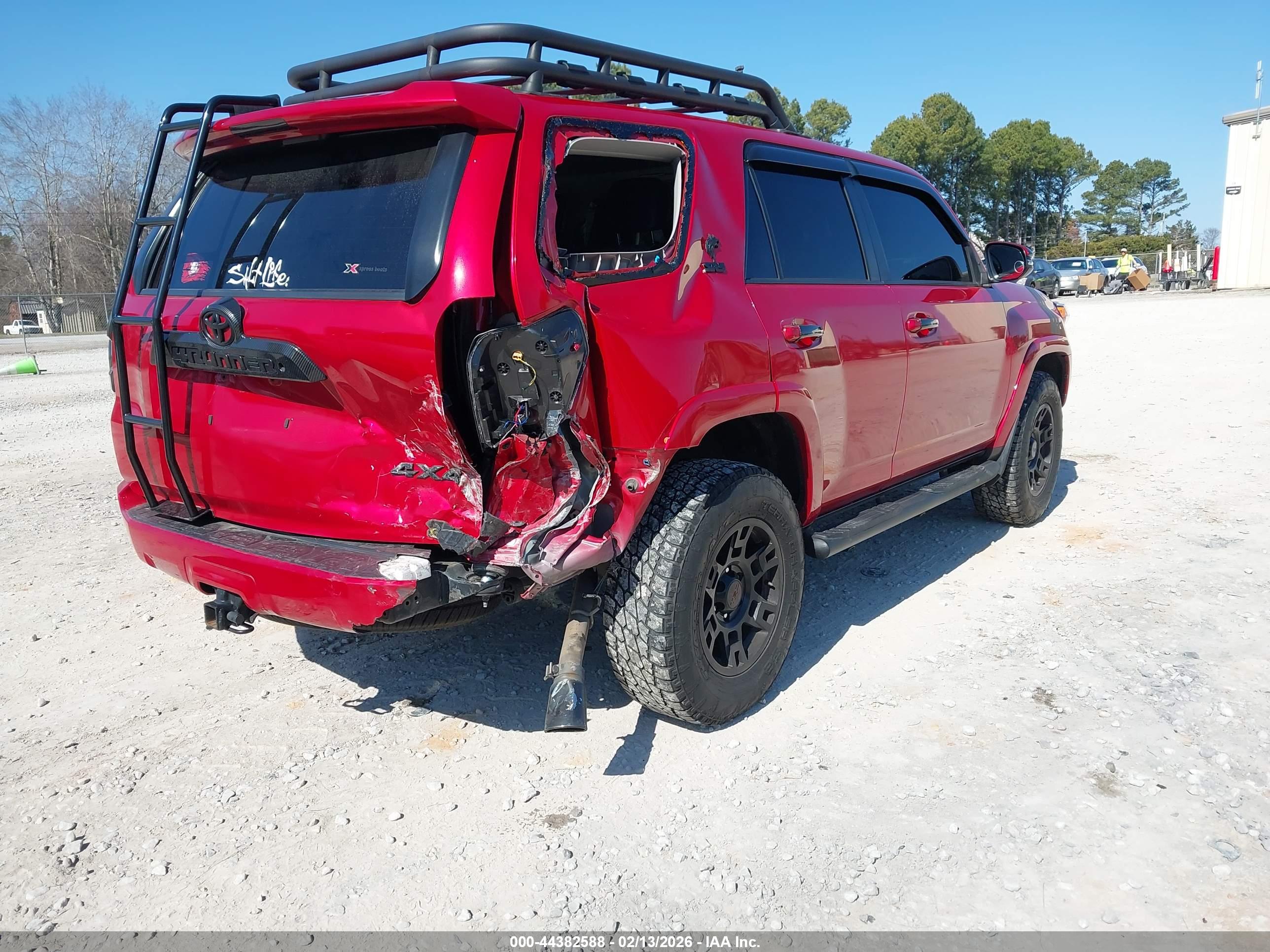 TOYOTA 4RUNNER image 4
