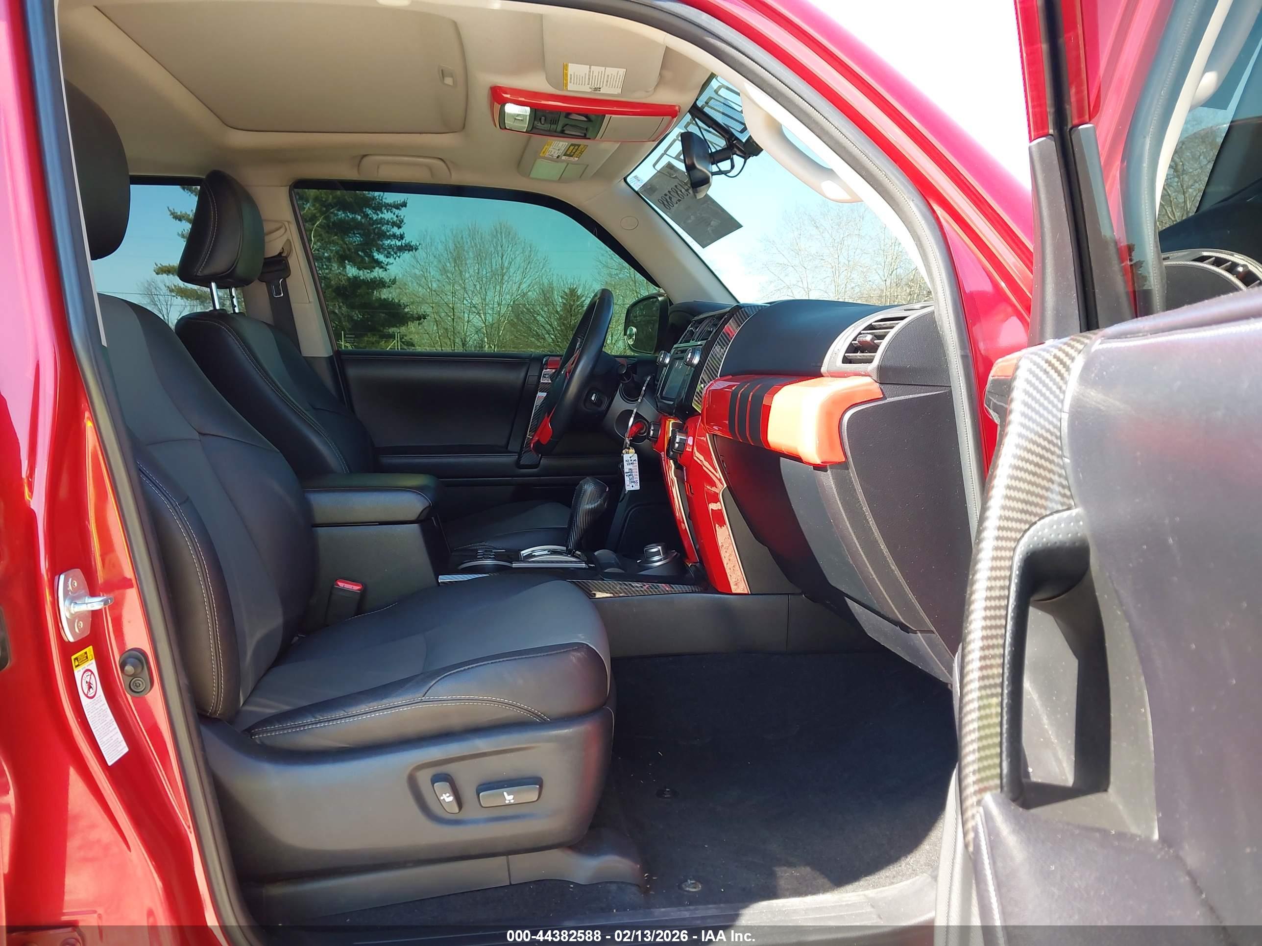 TOYOTA 4RUNNER image 5