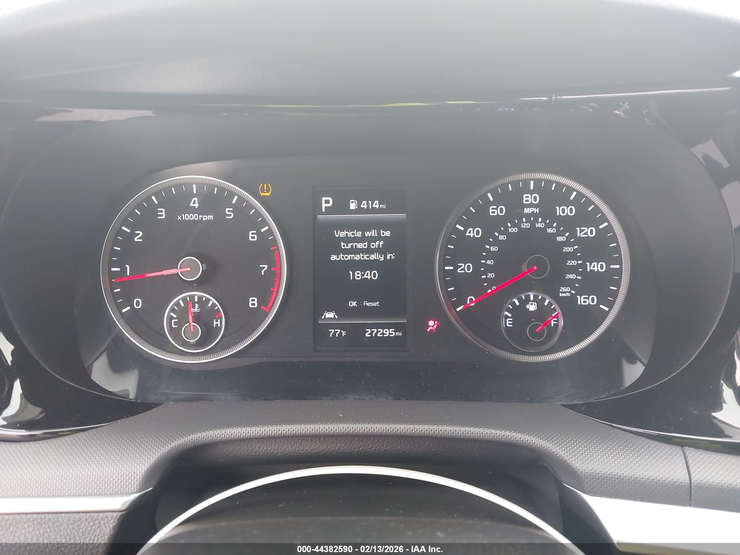 KIA K5 image 7