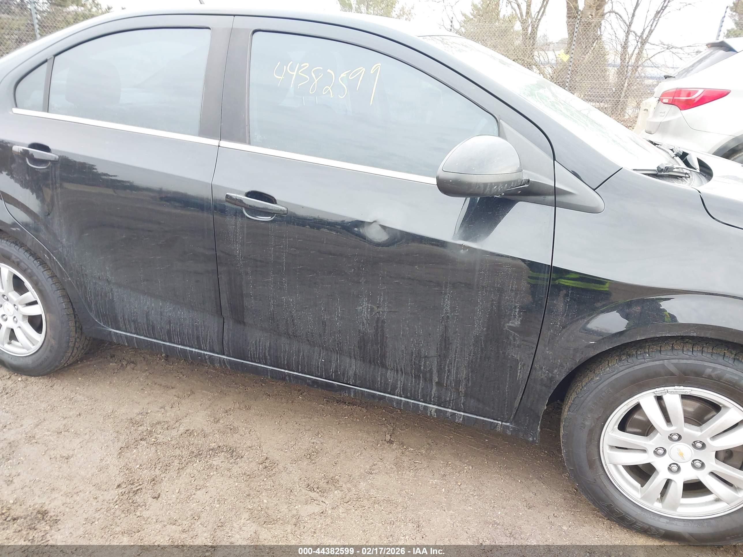 CHEVROLET SONIC image 6