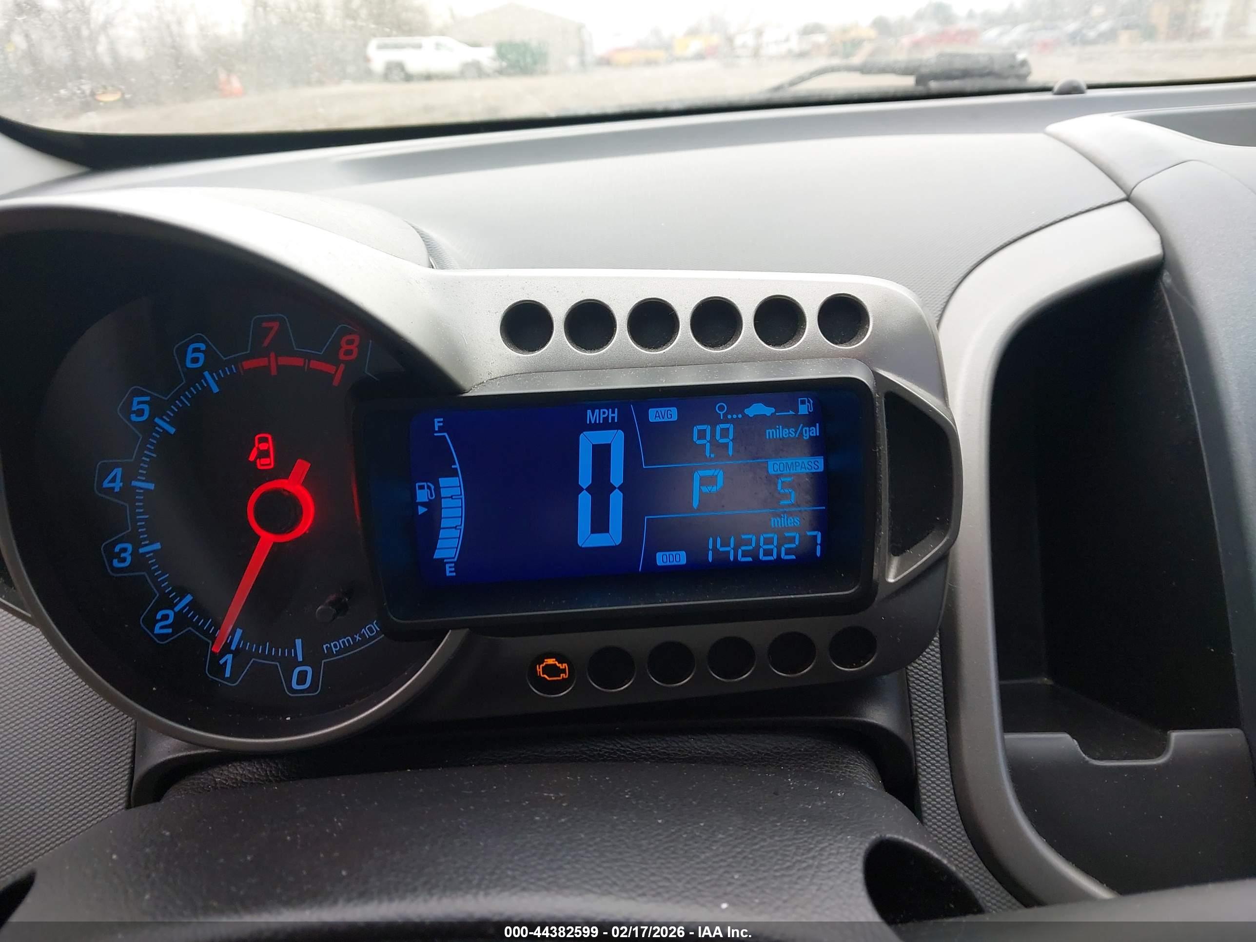 CHEVROLET SONIC image 7
