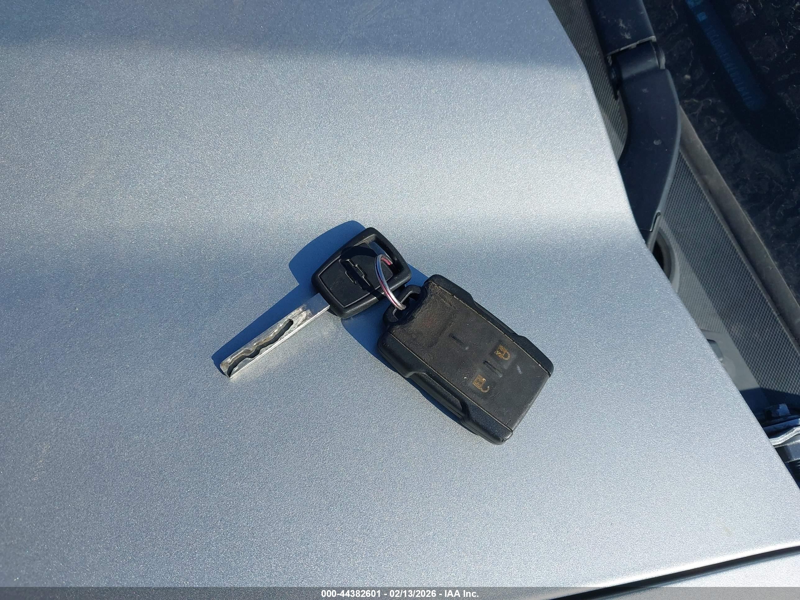 CHEVROLET SILVERADO image 11