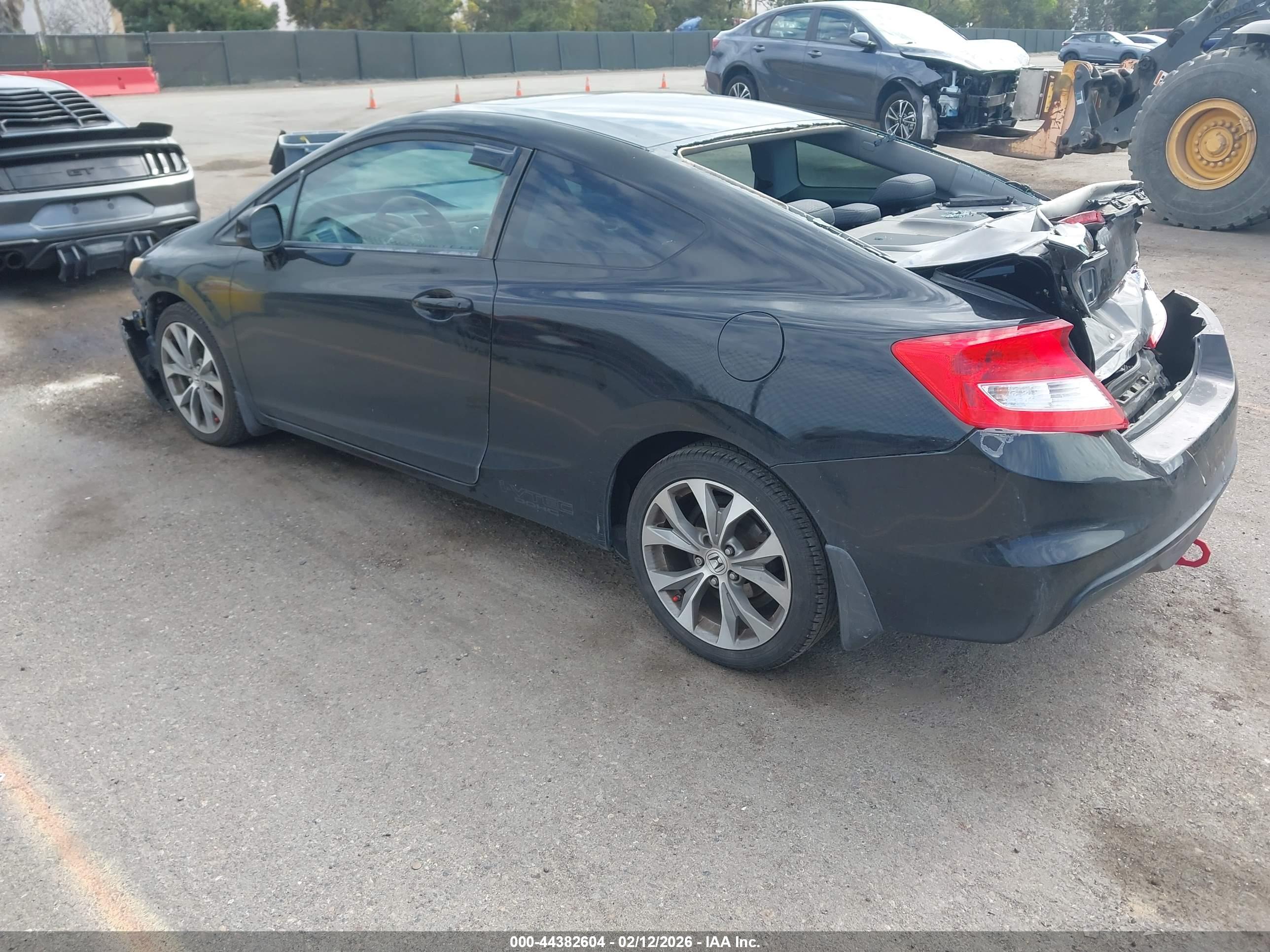 HONDA CIVIC image 3