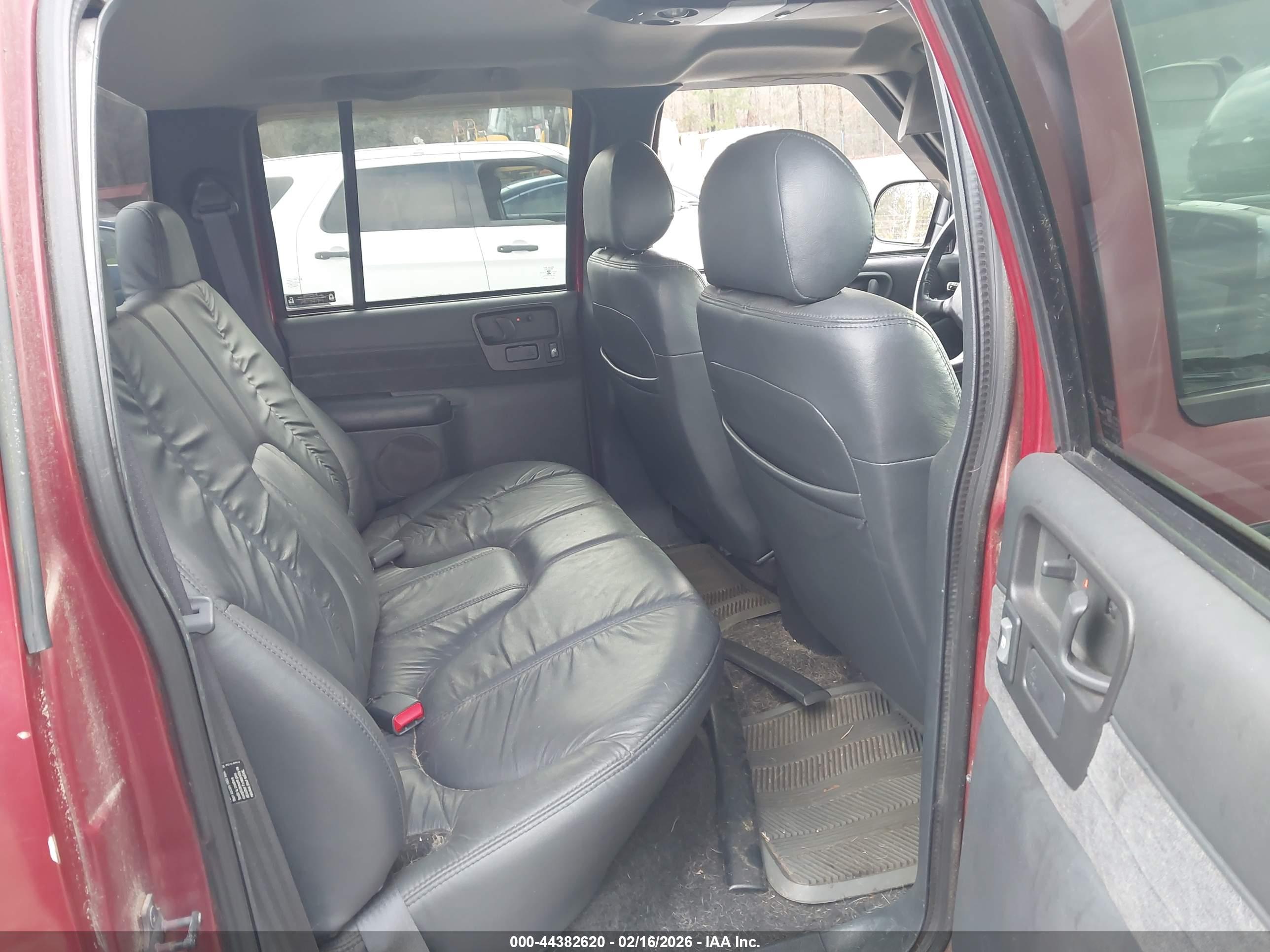 CHEVROLET S-10 image 8