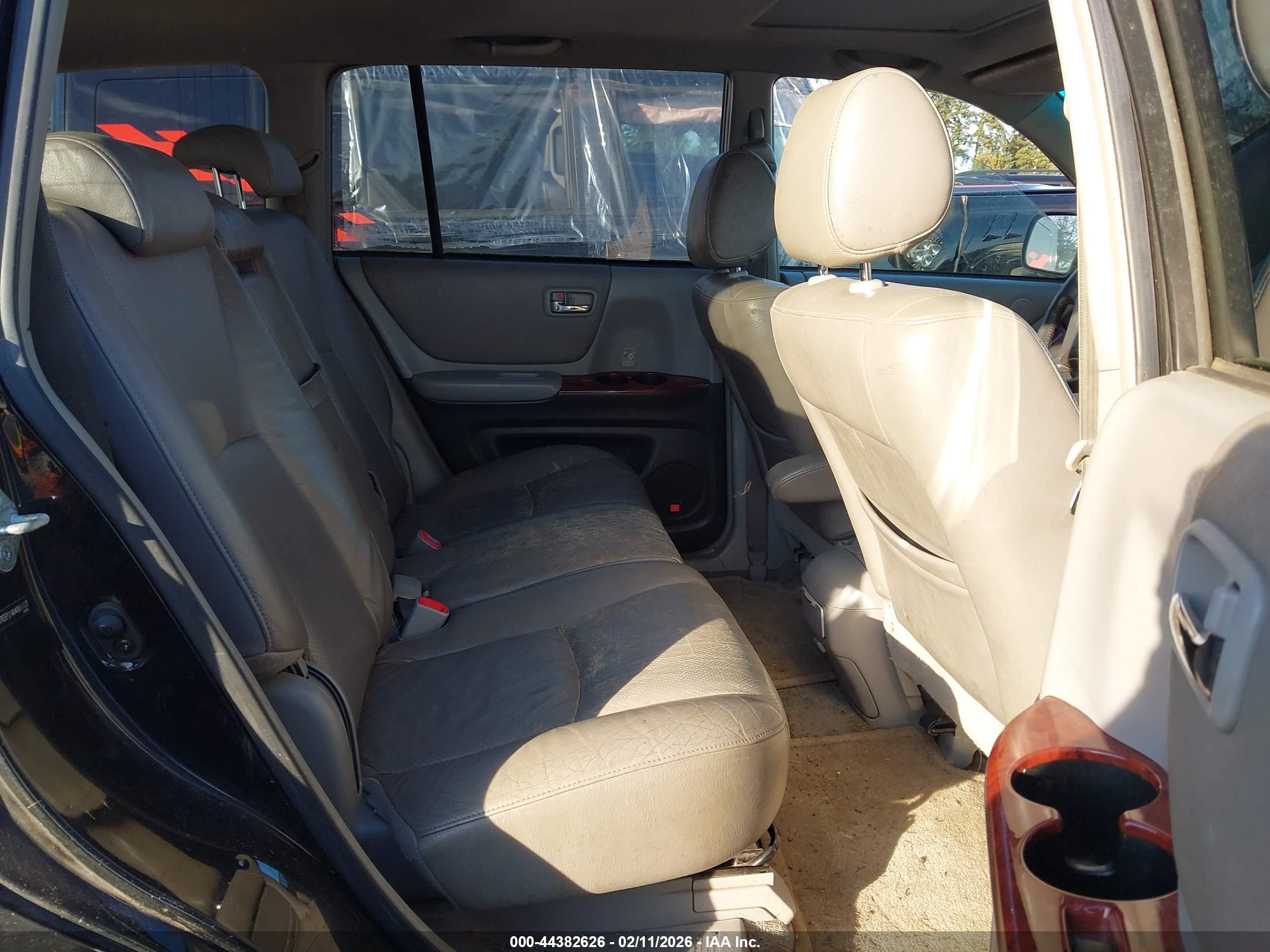 TOYOTA HIGHLANDER image 8